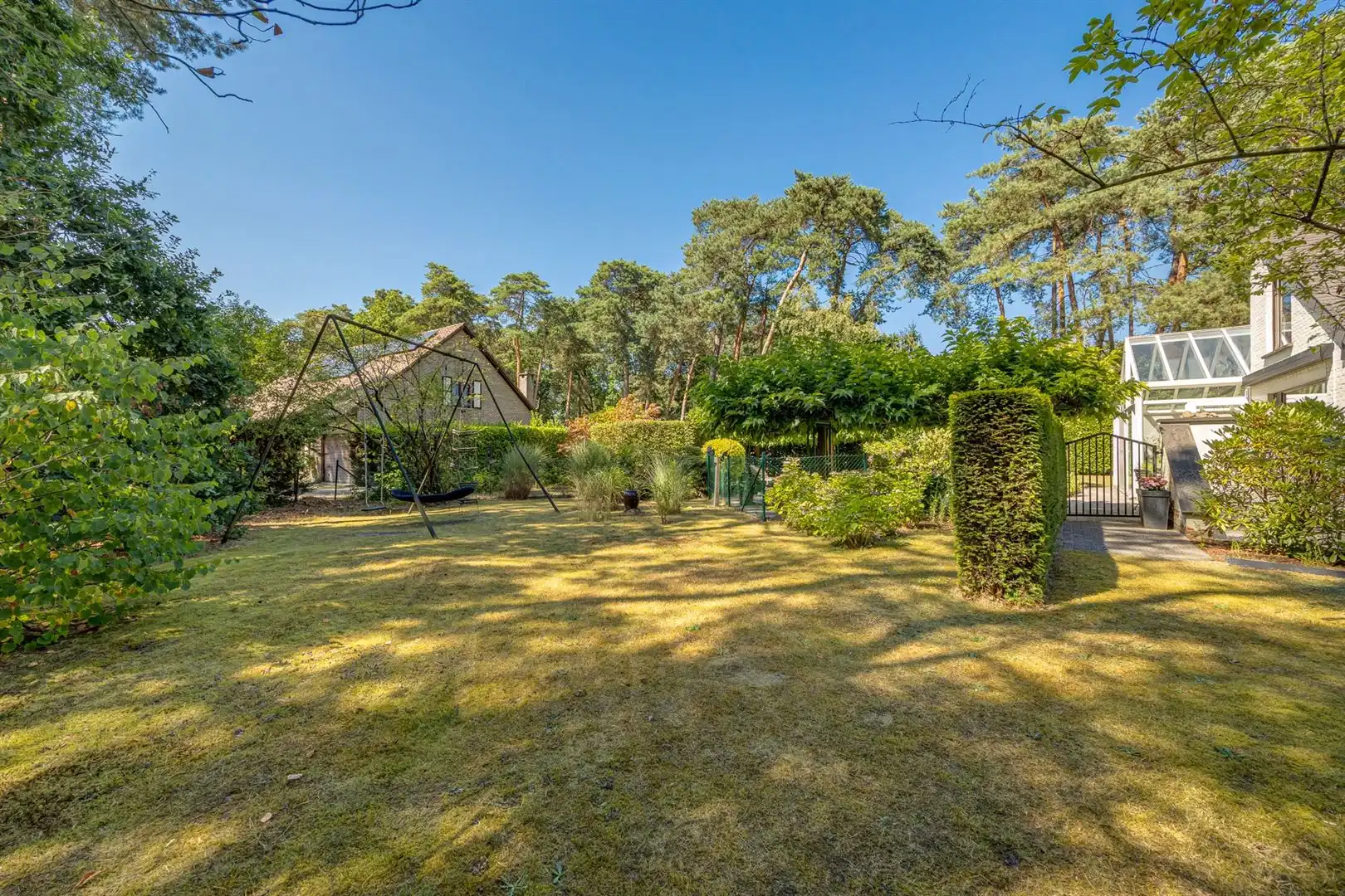 Karaktervolle woning met veel ruimte en prachtige tuin! foto 23