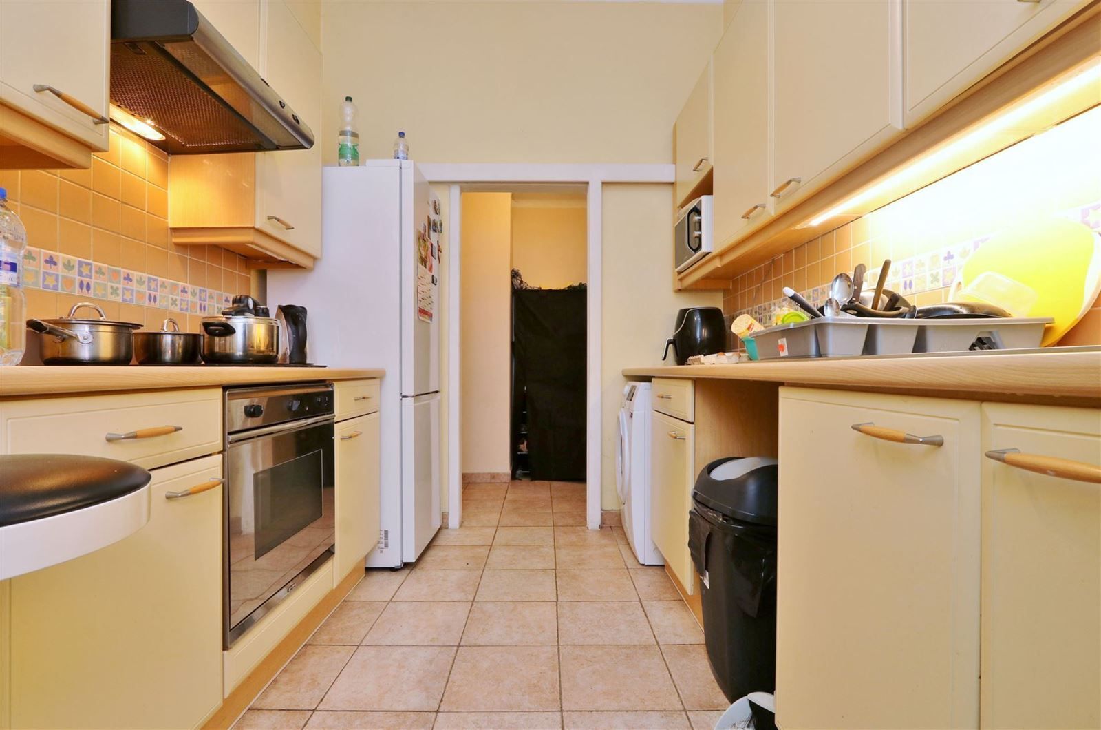 Appartement met 1 slaapkamer en koer foto 8