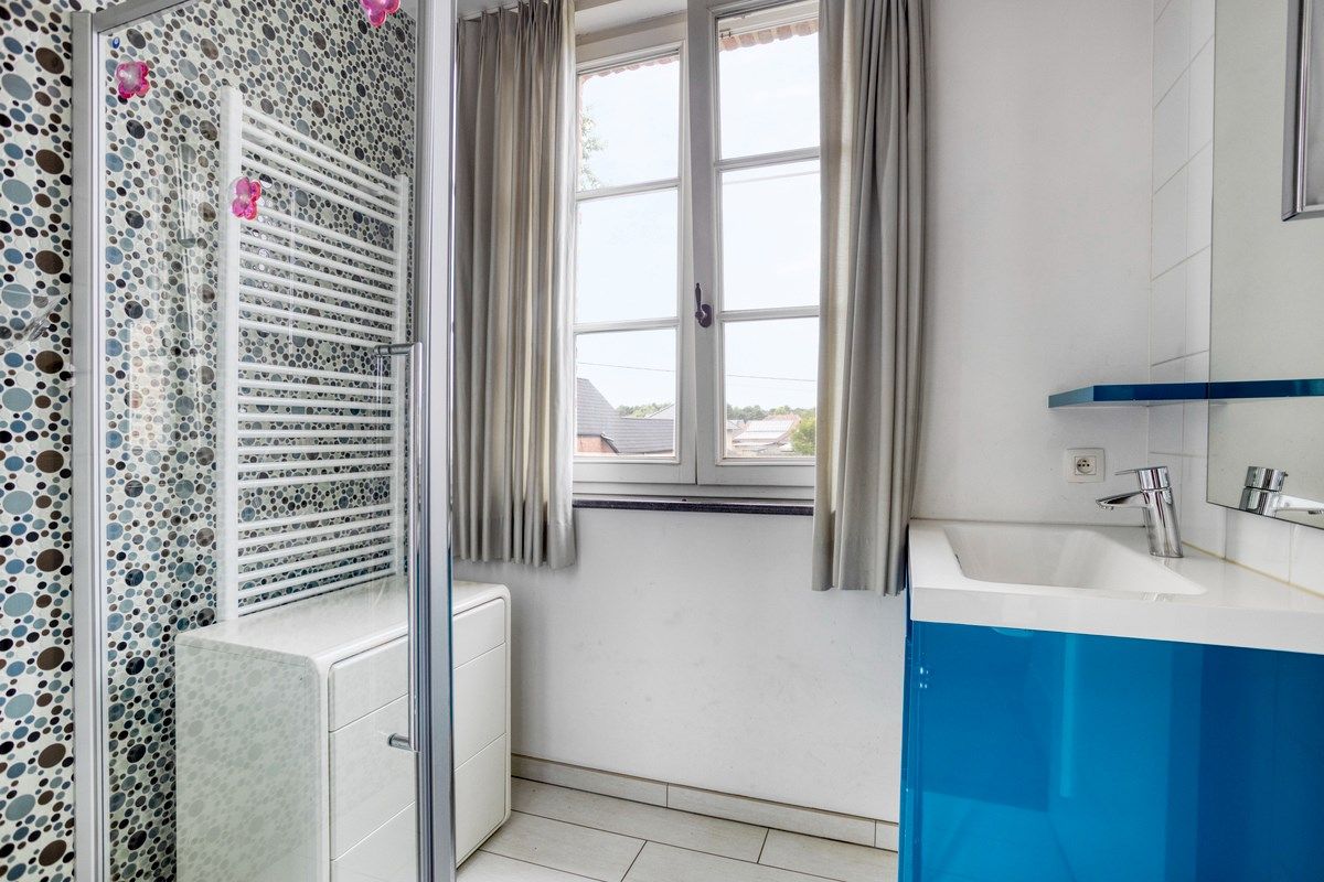 Exclusieve villa met oa 5 slaapkamers en verwarmde zwemvijver  op 2.070 m². foto 20