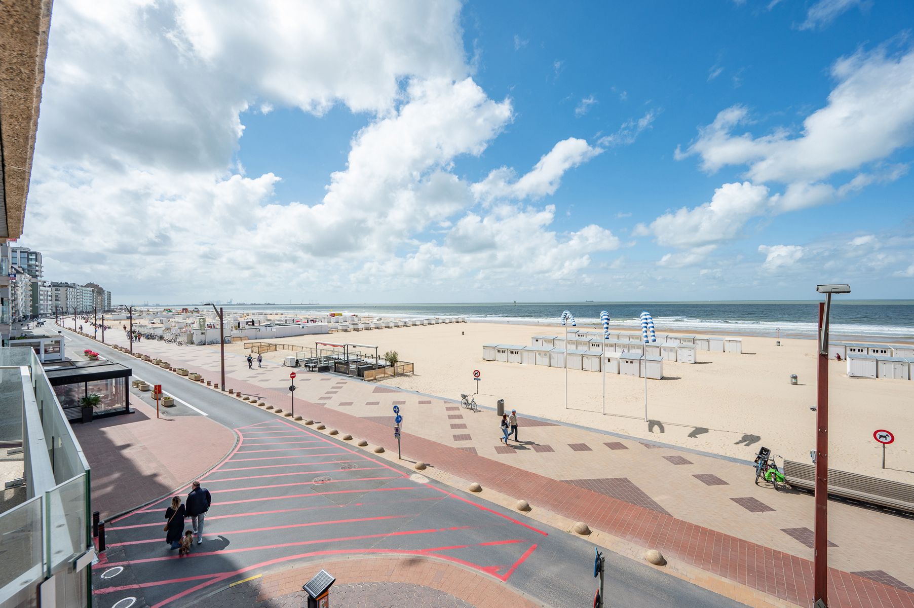 Luxueus gerenoveerd appartement met zeezicht foto 16