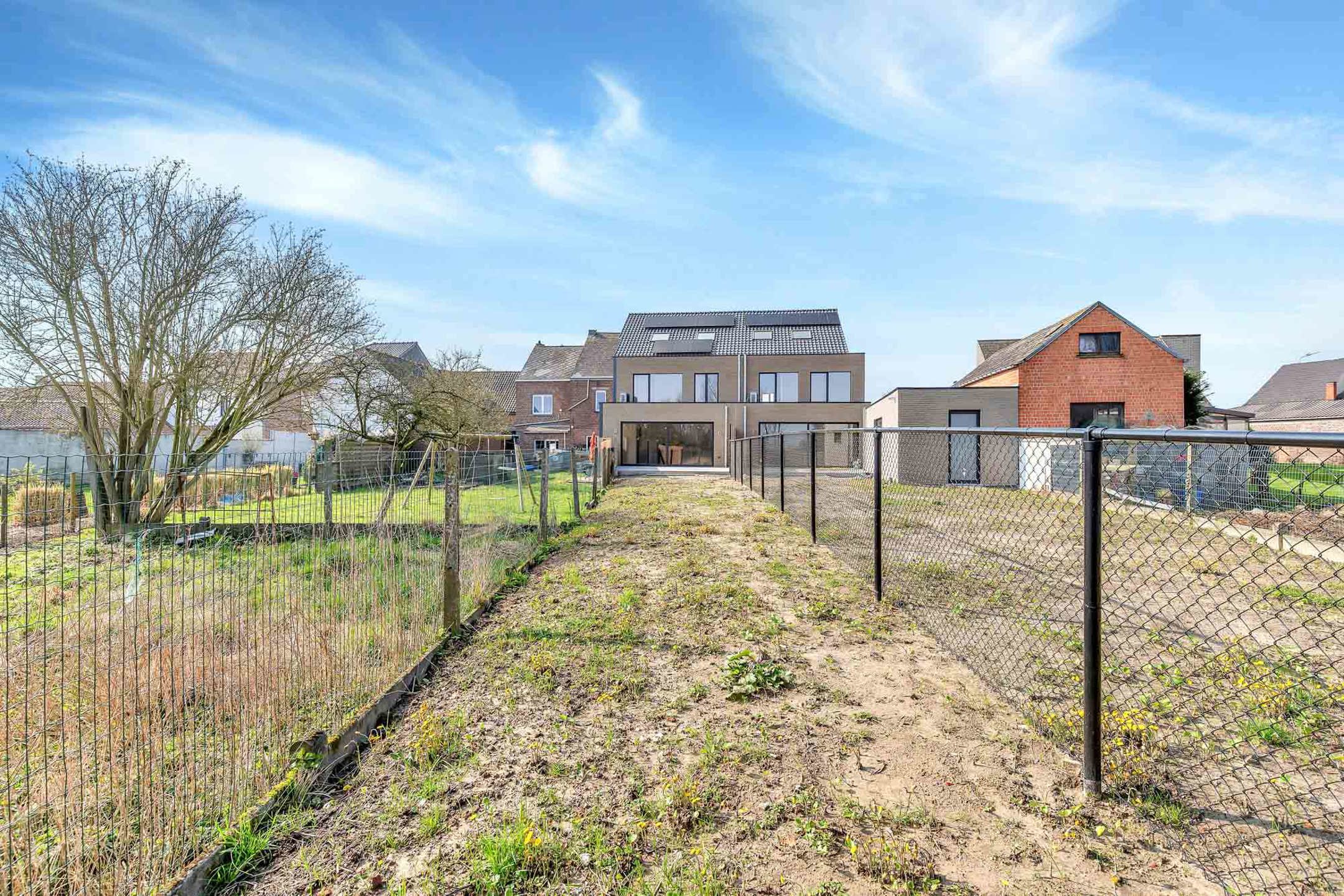 Prachtige ruime nieuwbouwwoning in Outer foto 21