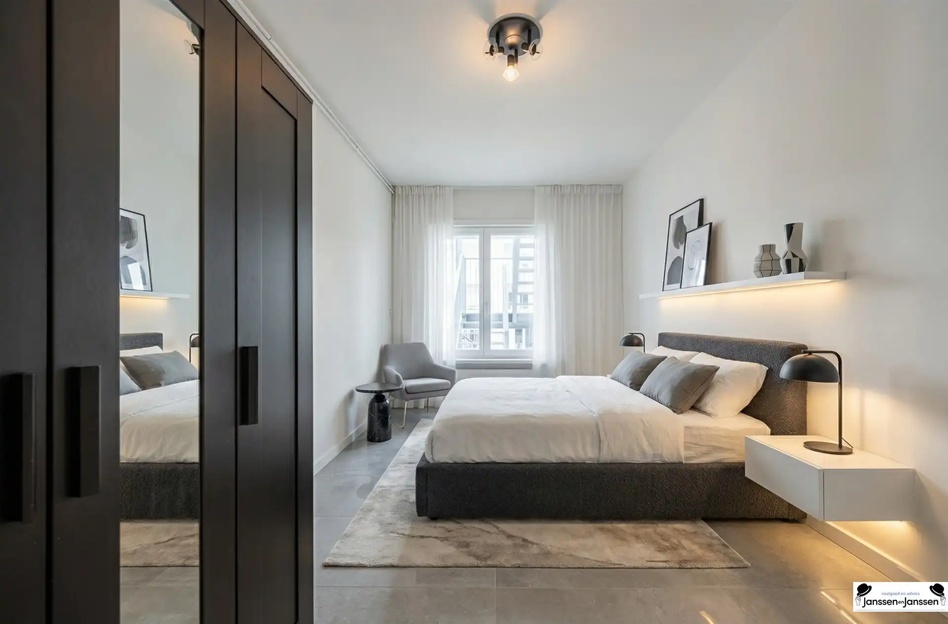 Ruim Instapklaar Appartement op de Zeedijk foto 15