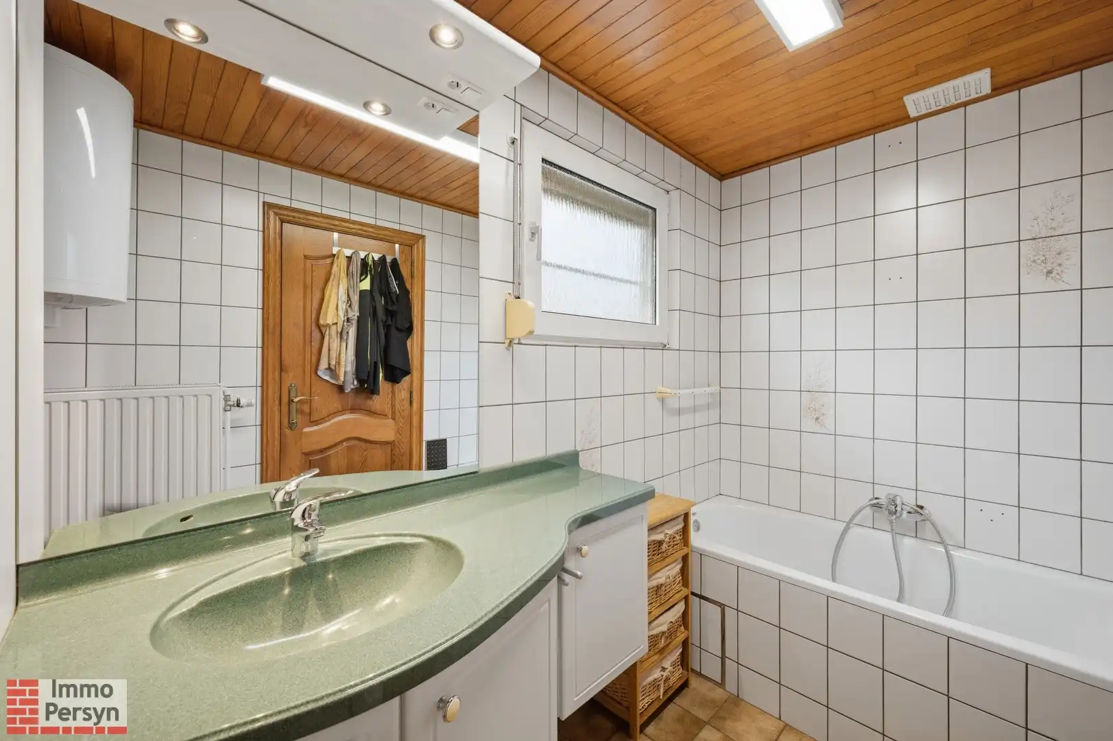 Woning met loods en aangrenzende bouwgrond te koop. 27 are foto 13