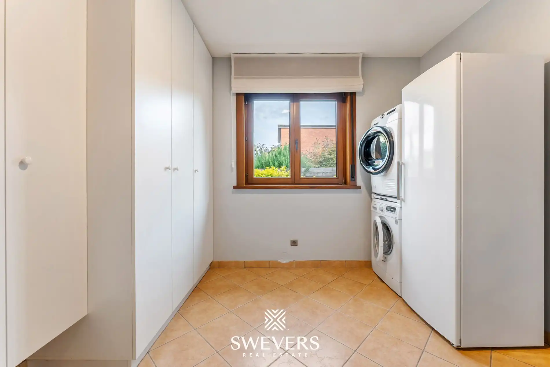 Comfortabele vrijstaande woning met ruime kamers en zuid gerichte tuin  foto 24