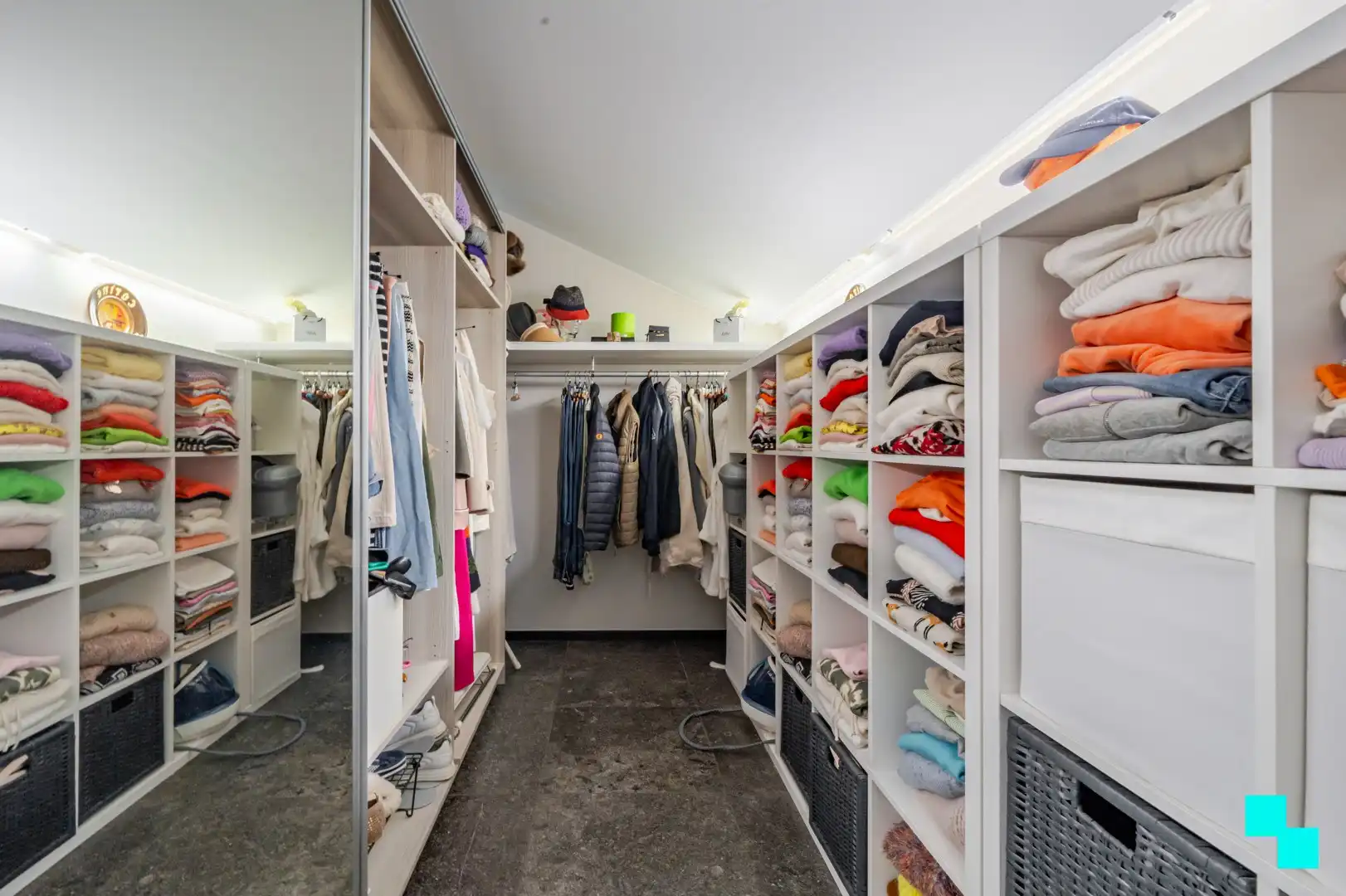 Prachtige gelijkvloerse woning op 6.036m² met verzichten in Kachtem foto 26