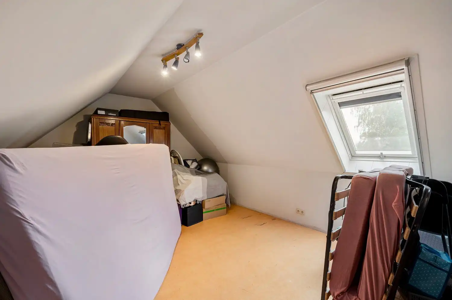 Instapklare HOB op 697 m². foto 27