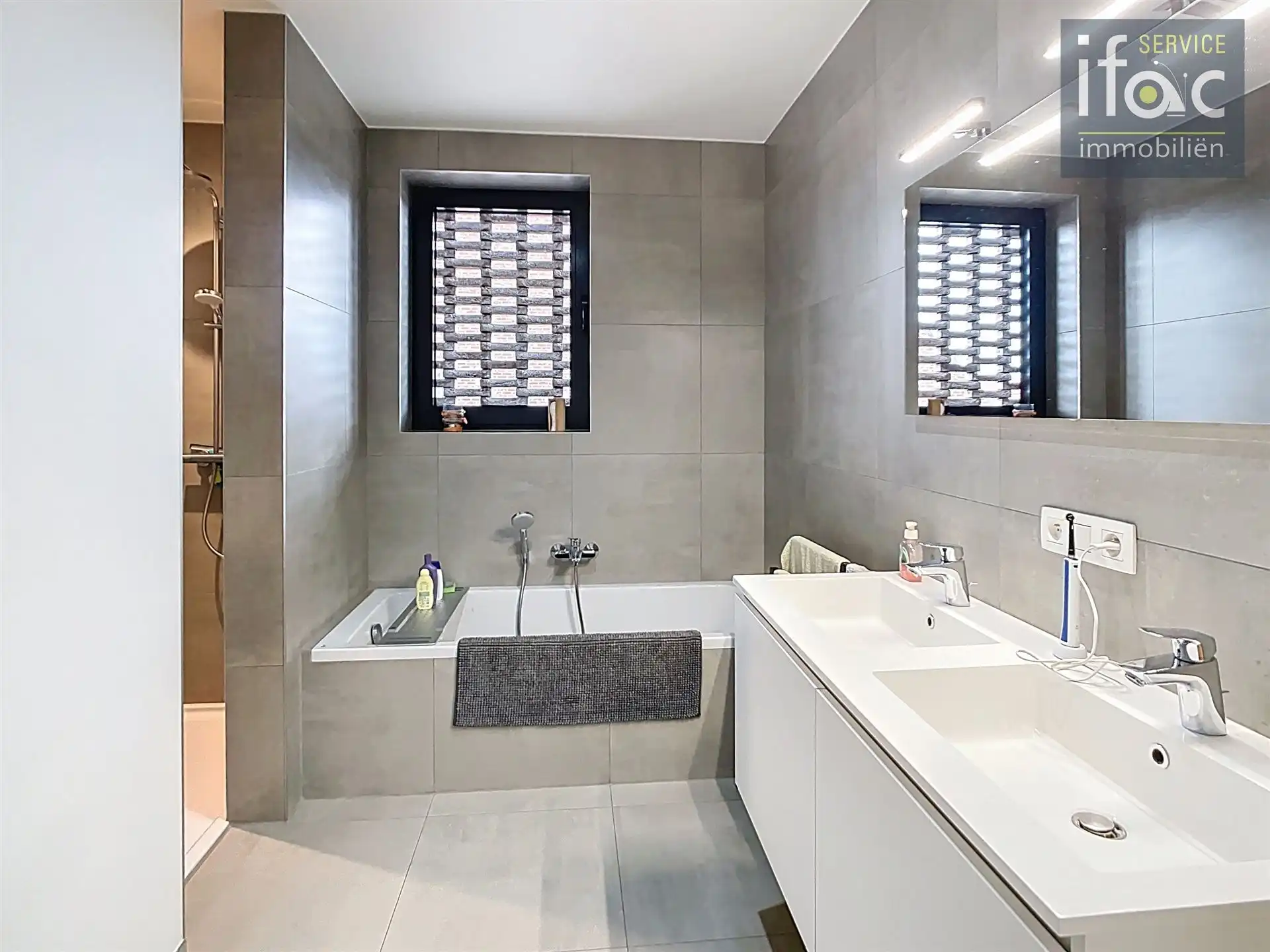 Nieuwbouwappartement met twee slaapkamers en groot terras foto 13