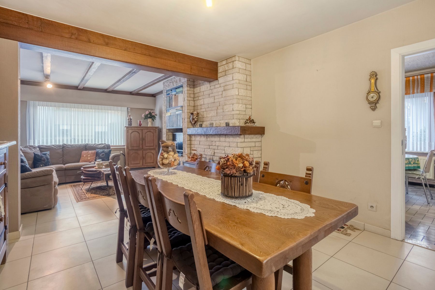 Te renoveren 4-gevelwoning met prachtige tuin foto 8