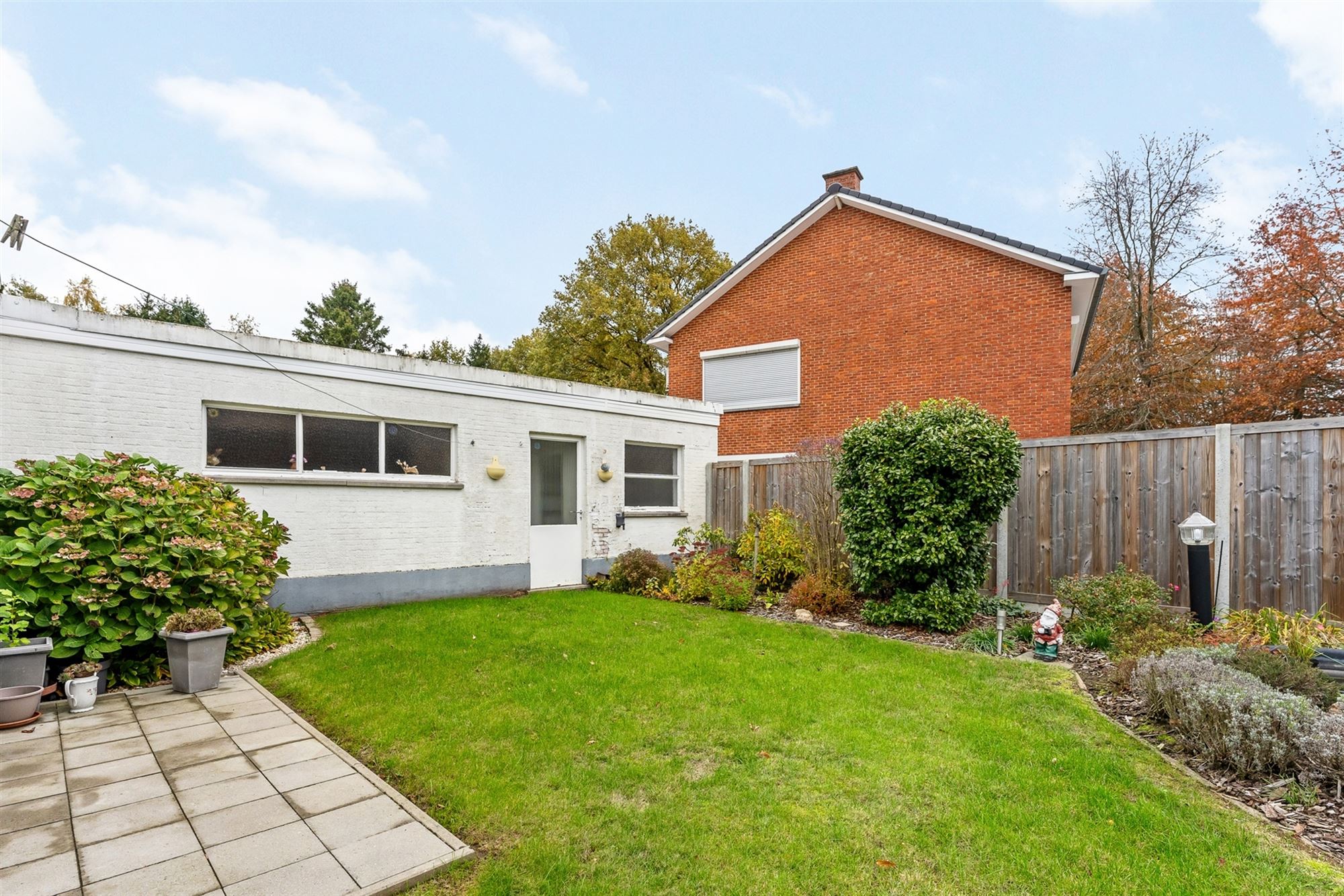 OP TE FRISSEN WONING MET 3 SLAAPKAMERS GELEGEN OP EEN PERCEEL VAN 4A89CA TE PAAL foto 25