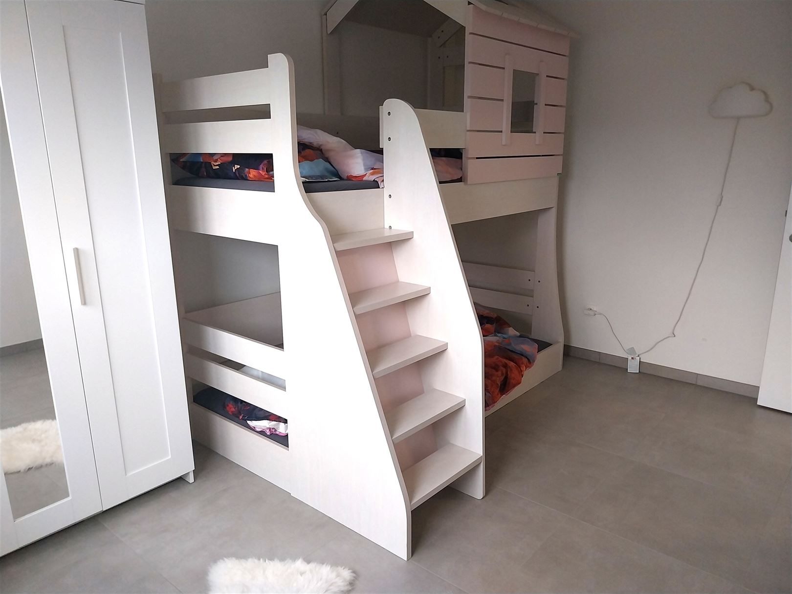 TE HUUR: Vrijstaande woning met 3 slaapkamers te Pelt! foto 13