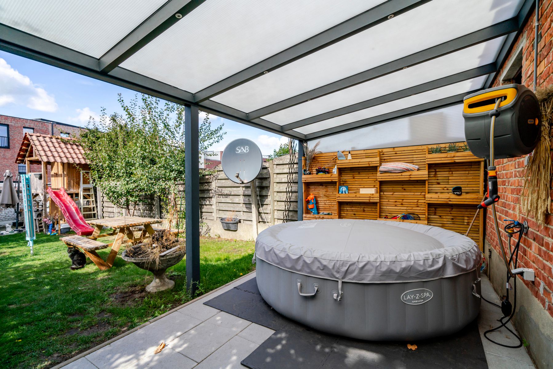 Instapklare woning met 6 slaapkamers en 2 badkamers  foto 21