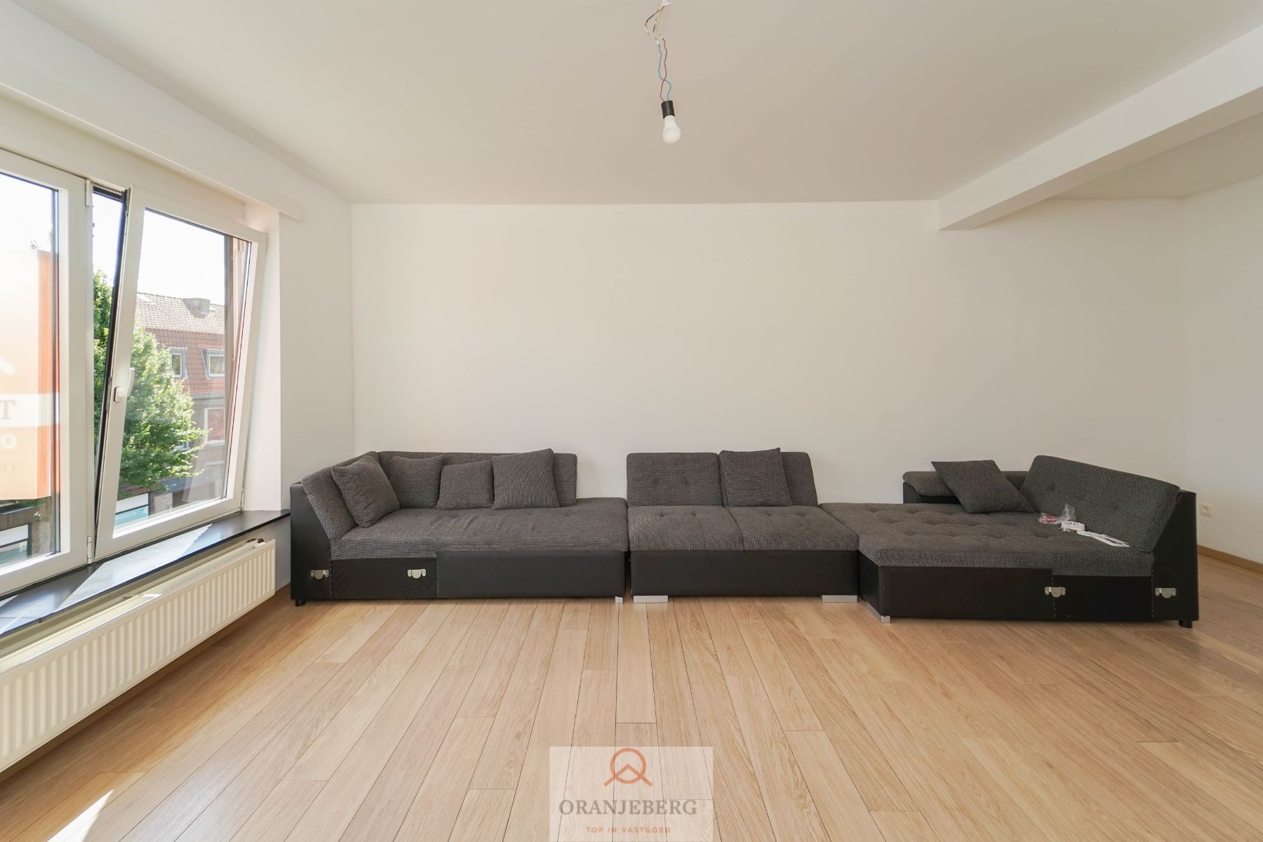 Ruim 2 slpk-appartement Frans Van Ryhovelaan foto 9