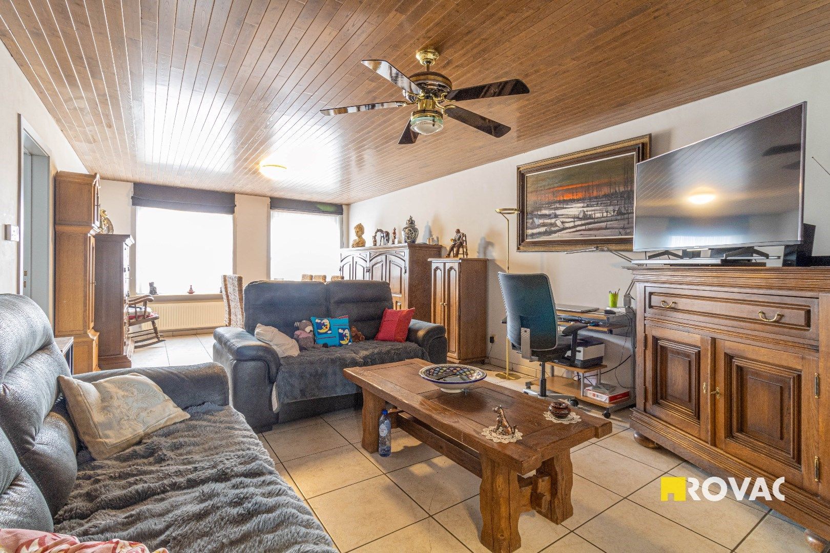 Appartement op de 1ste verdieping met 2 slaapkamers en garage foto 3