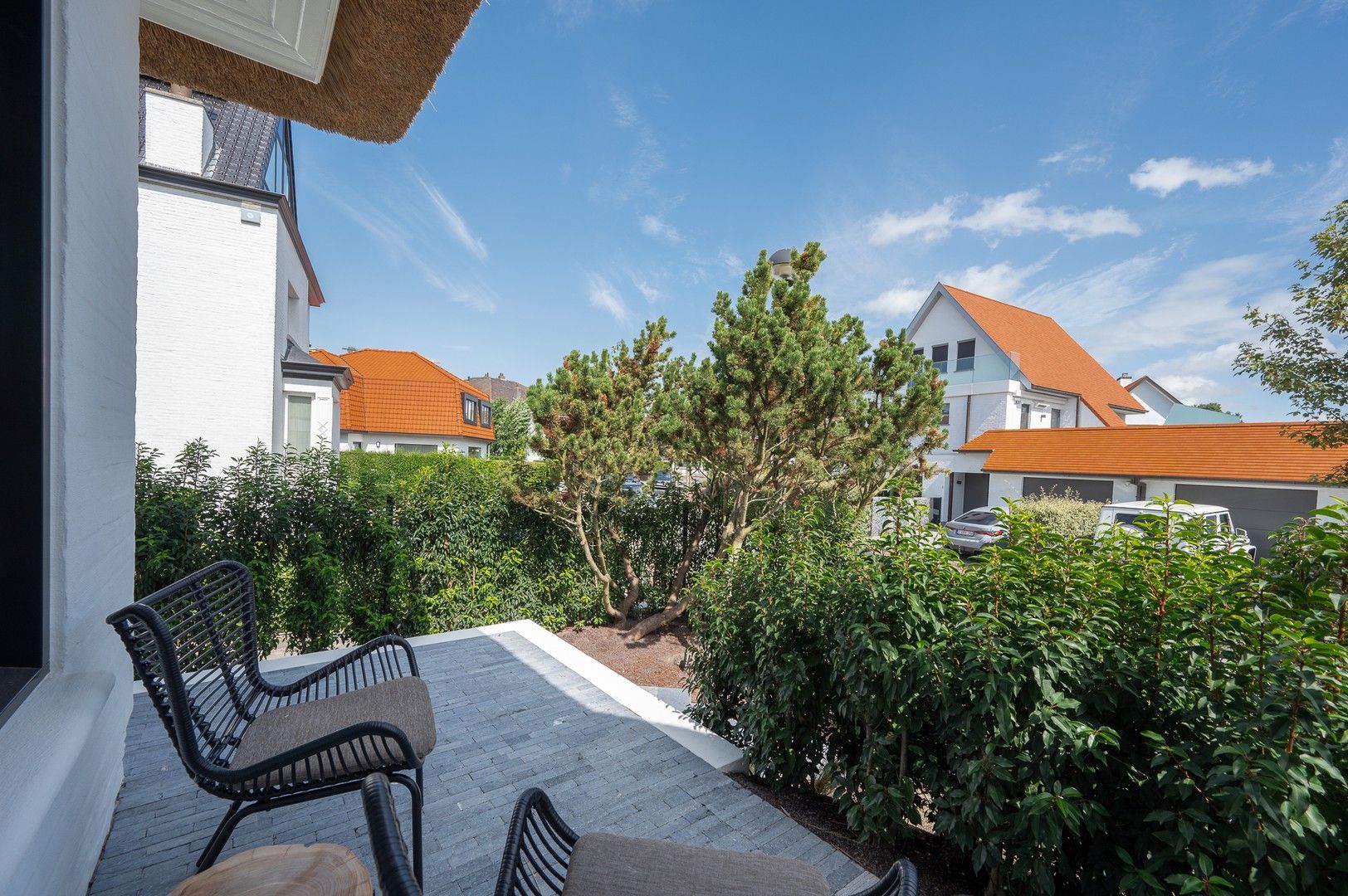 Volledig gerenoveerde villa gelegen op een rustige ligging, nabij het strand en het Zegemeer. foto 32