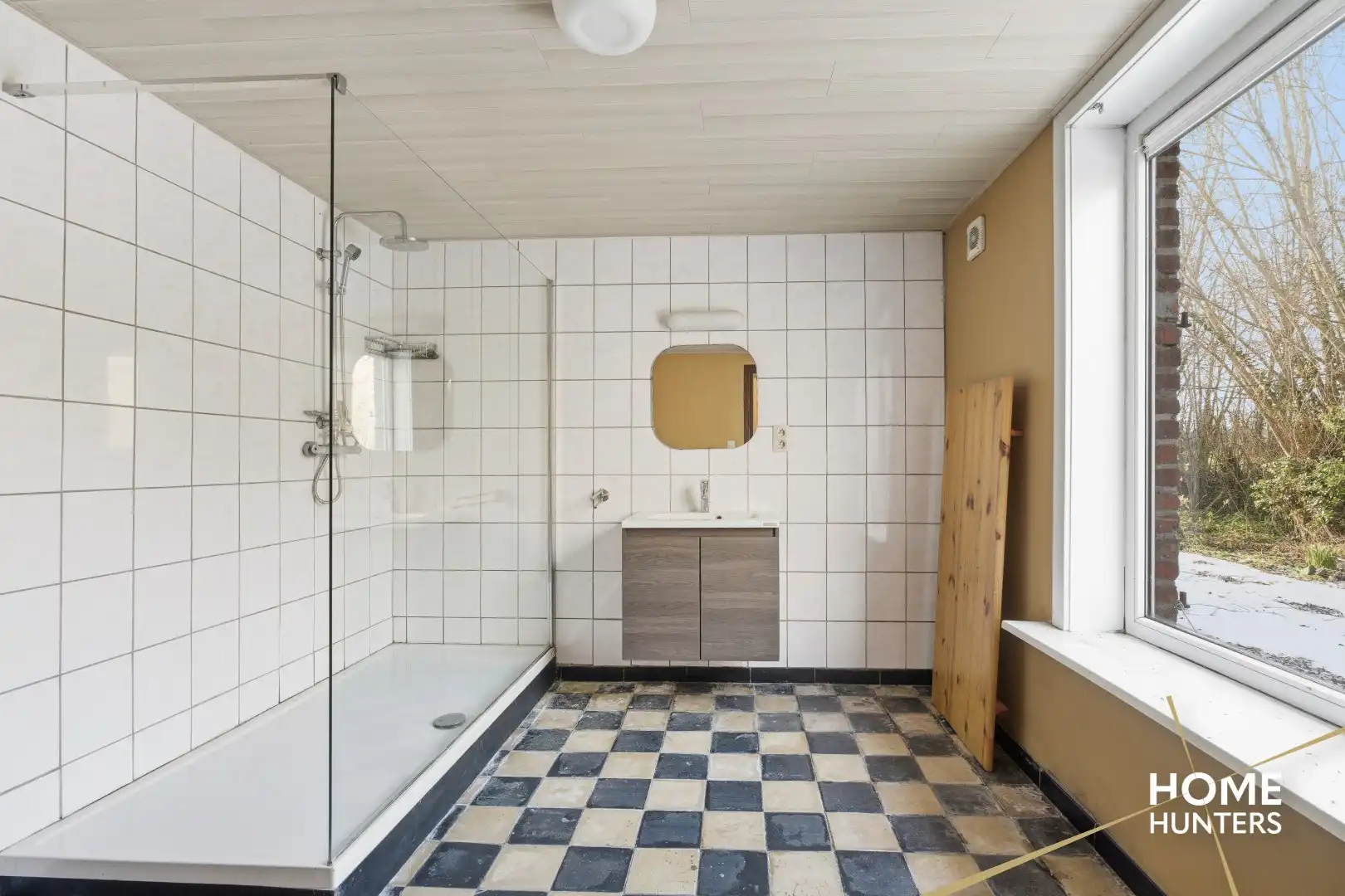 Unieke te renoveren hoeve op 14.188 m² met adembenemend zicht op de Kemmelberg foto 28