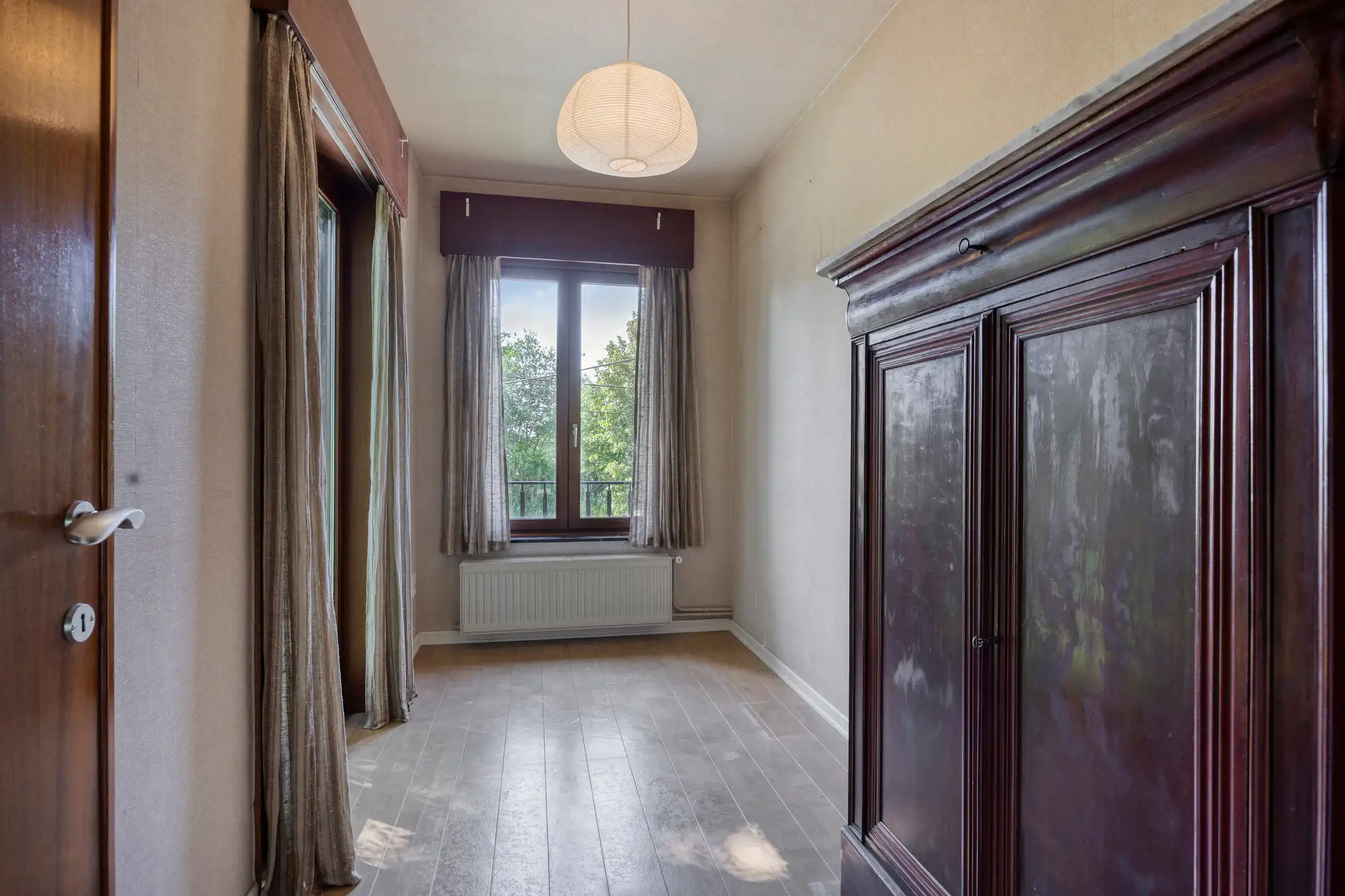 Halfopen woning met ruime garage en uitbreidingspotentieel foto 28