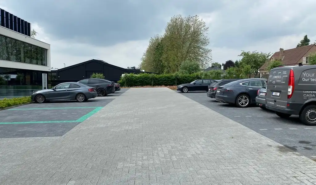 Trendy kantoorruimte te huur op zichtlocatie te Sint-Martens-Latem foto 14