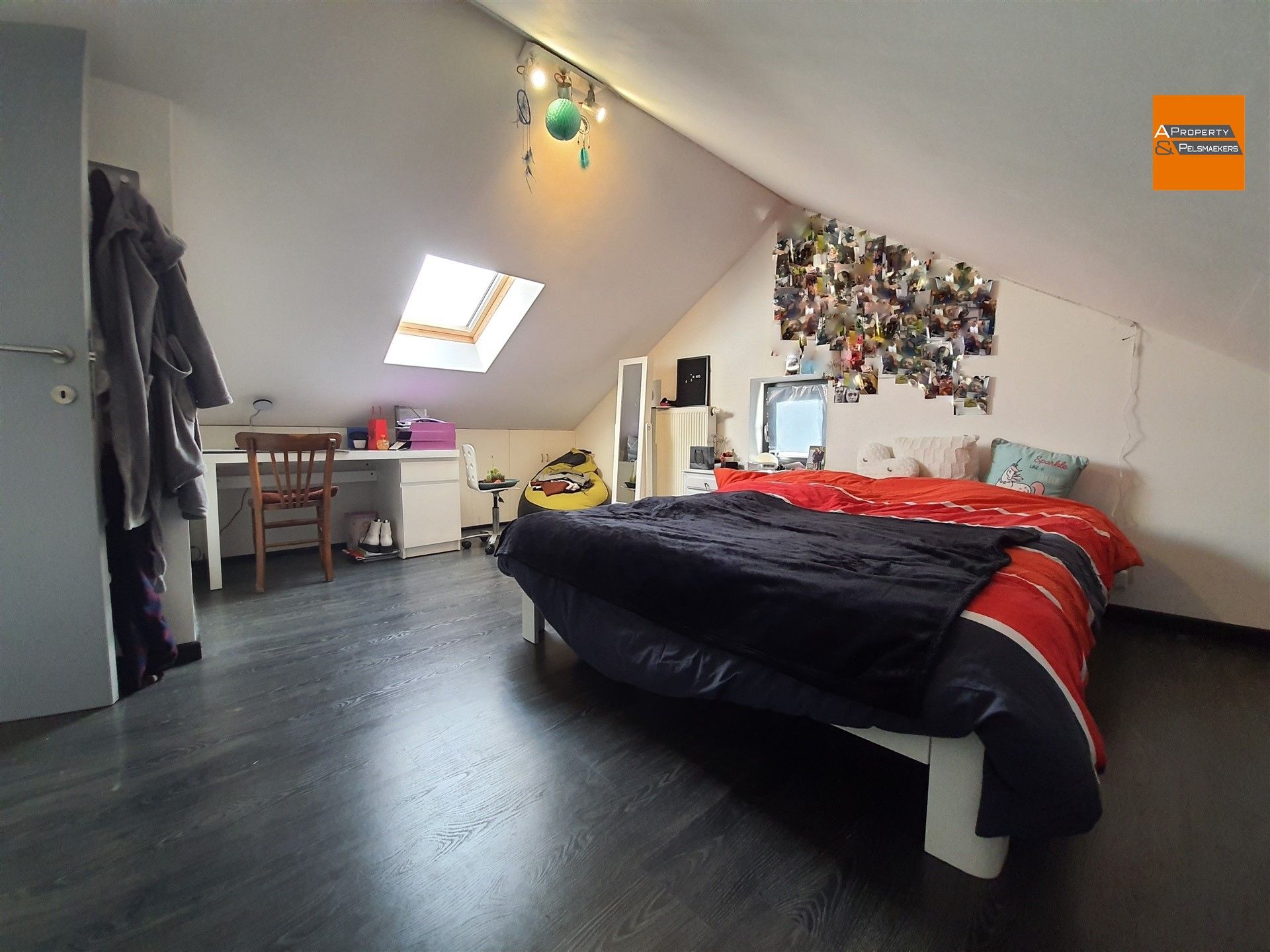 Gerenoveerde Villa met 6 slaapkamers foto 19