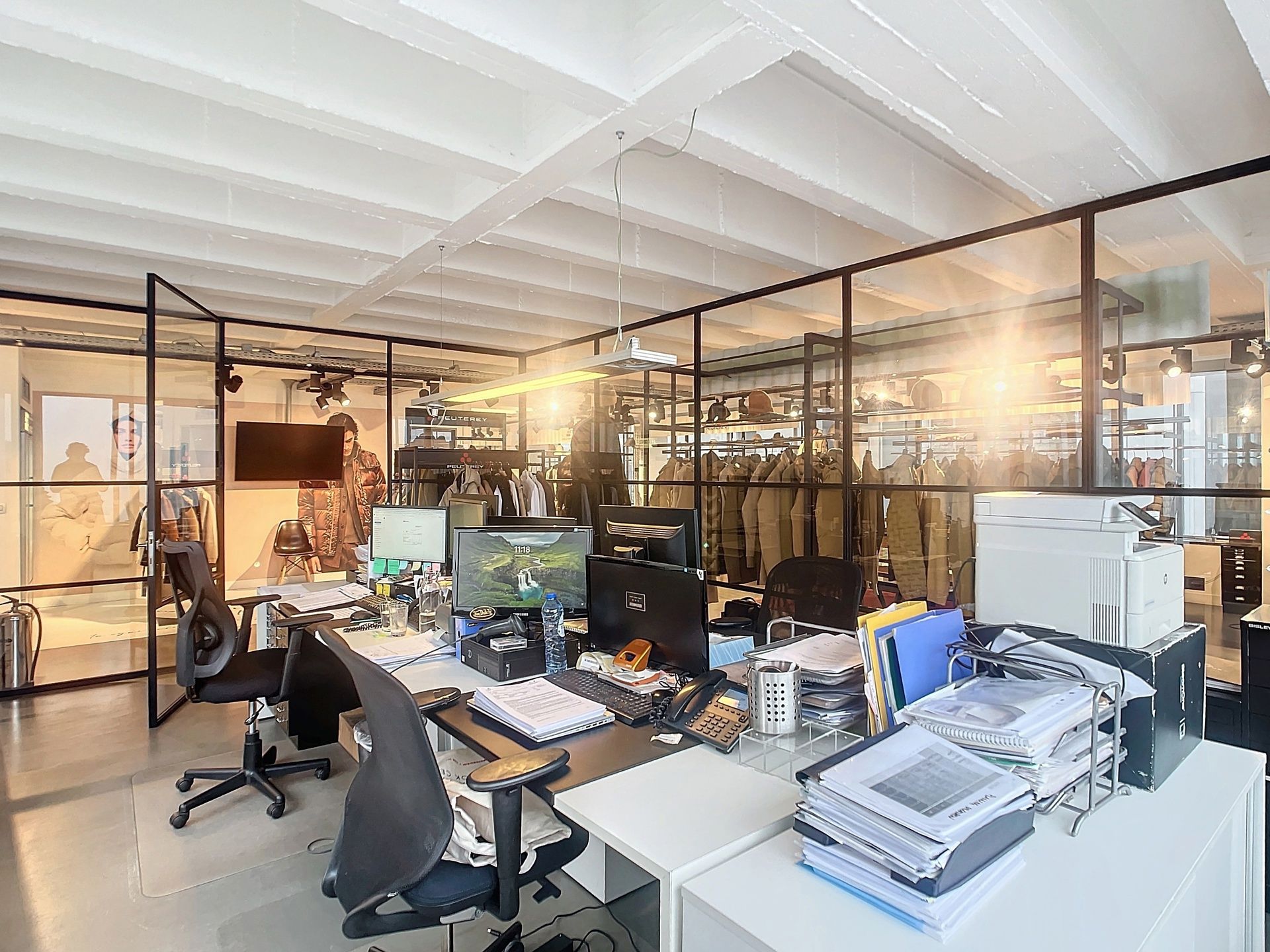 TE KOOP Kantoorruimte in Prestigieuze Tavernier Building foto 4