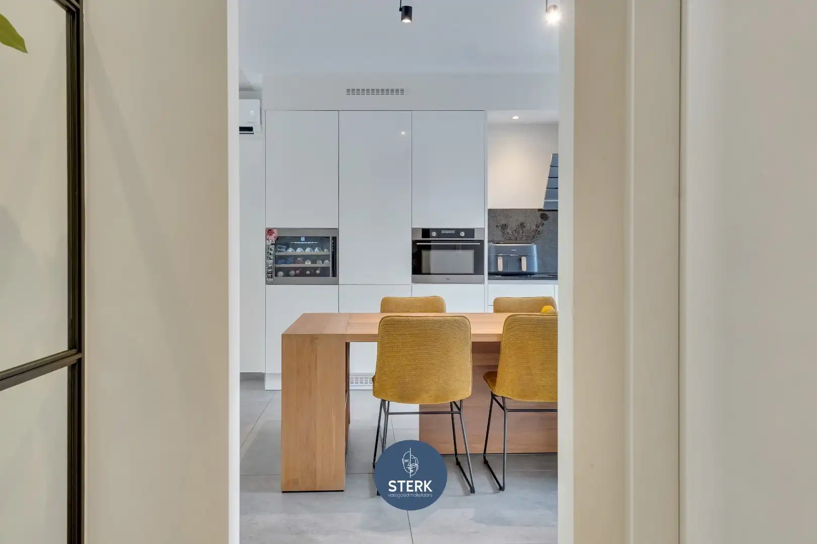 EIGENTIJDSE WONING (EPC LABEL A) MET MAASTRICHT BINNEN HANDBEREIK !  foto 9