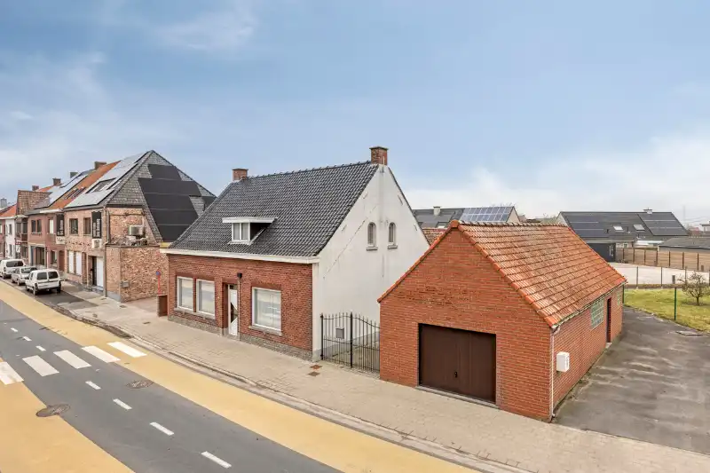 Wonen op het dorpsplein, met veel ruimte. foto 12