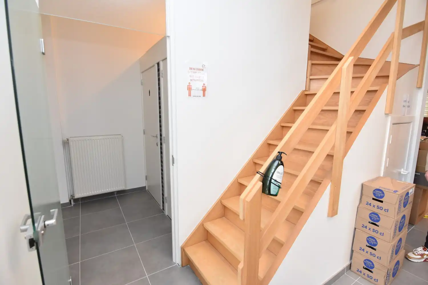 CENTRAAL GELEGEN KANTOORRUIMTE 110M2 foto 10