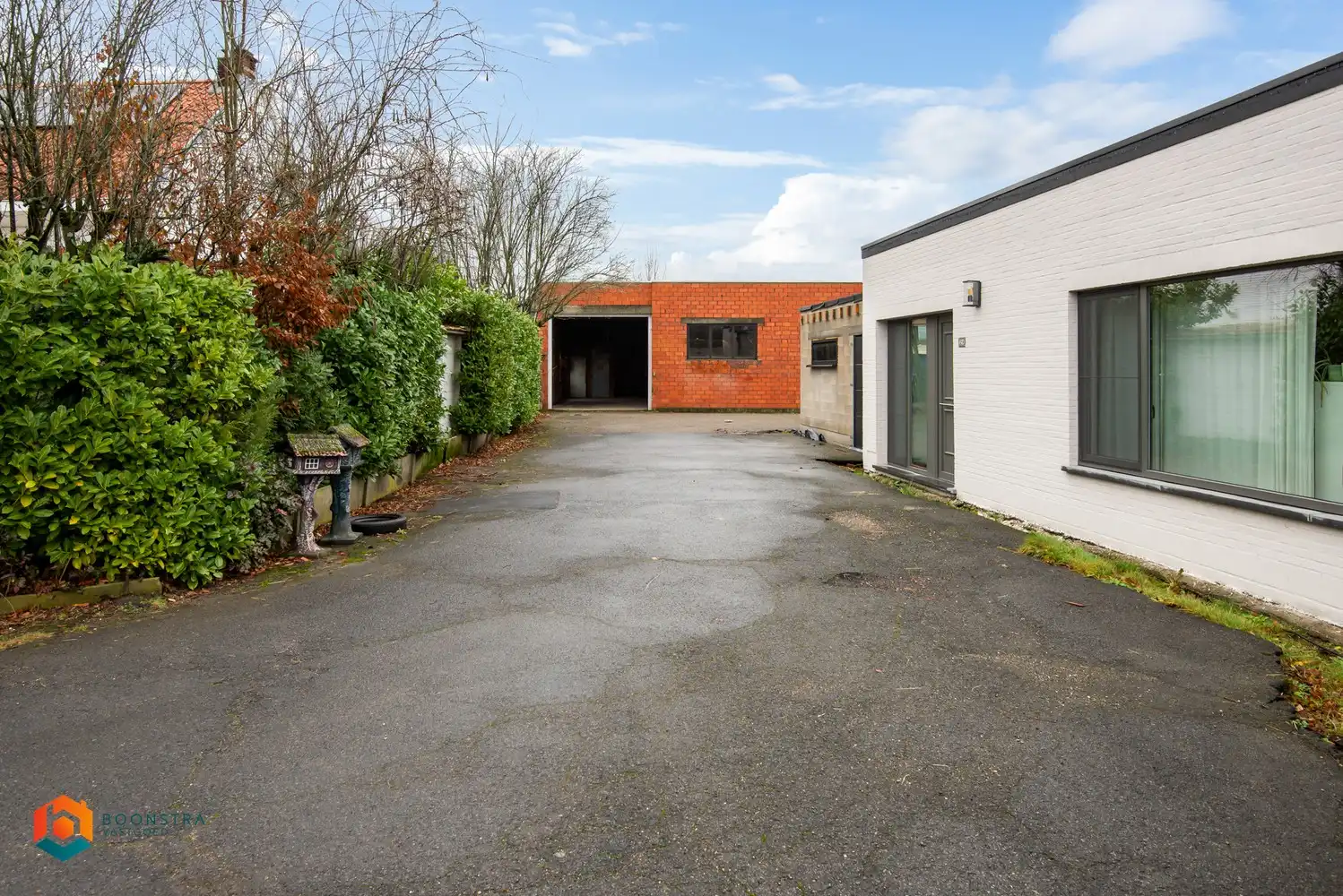 Ruime opslagplaats +- 330 m² foto 10