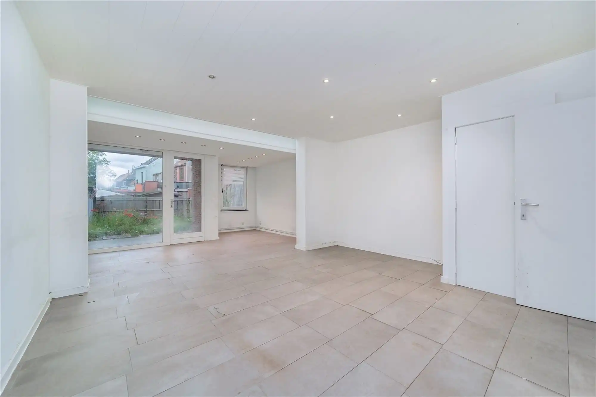 Leuke woning met 3-4 slaapkamers en gezellige tuin foto 5