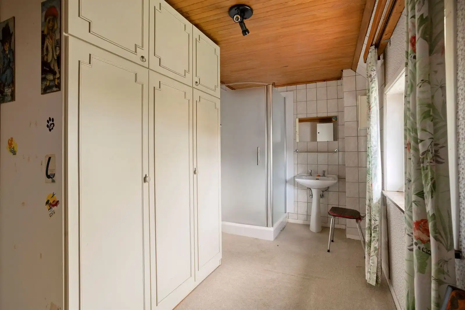 Gezellige, te renoveren, woning met aangename tuin foto 15
