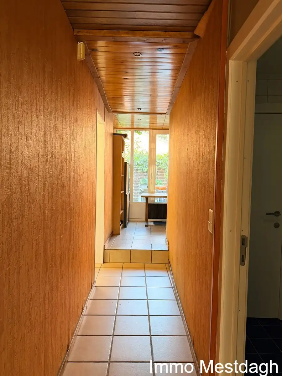 Uitstekend gelegen handelsgelijkvloers met maximale visibiliteit in het centrum van Diest foto 8