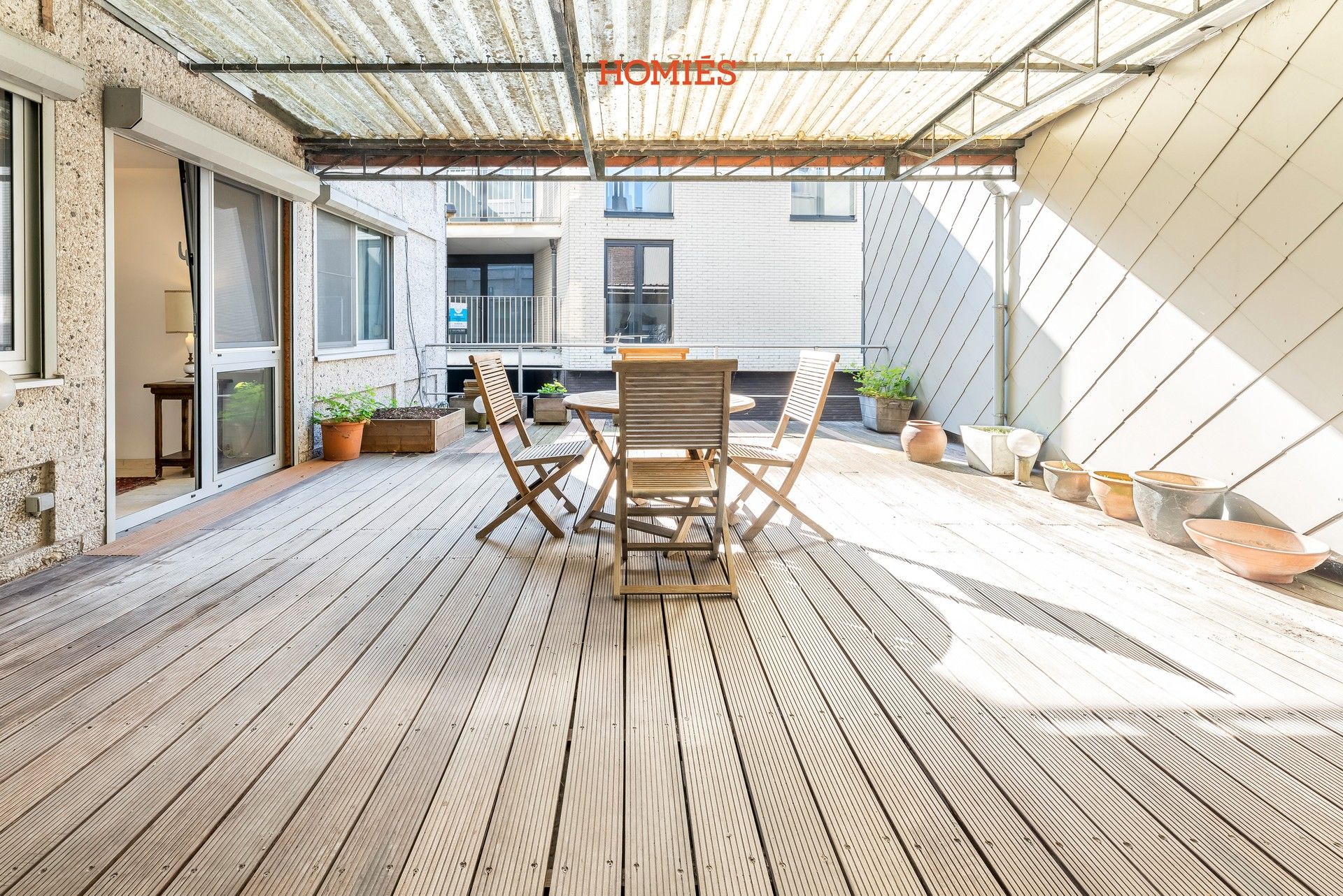 Bemeubeld 2-slaapkamer appartement met riant terras en garage, in centrum Leuven! foto 3