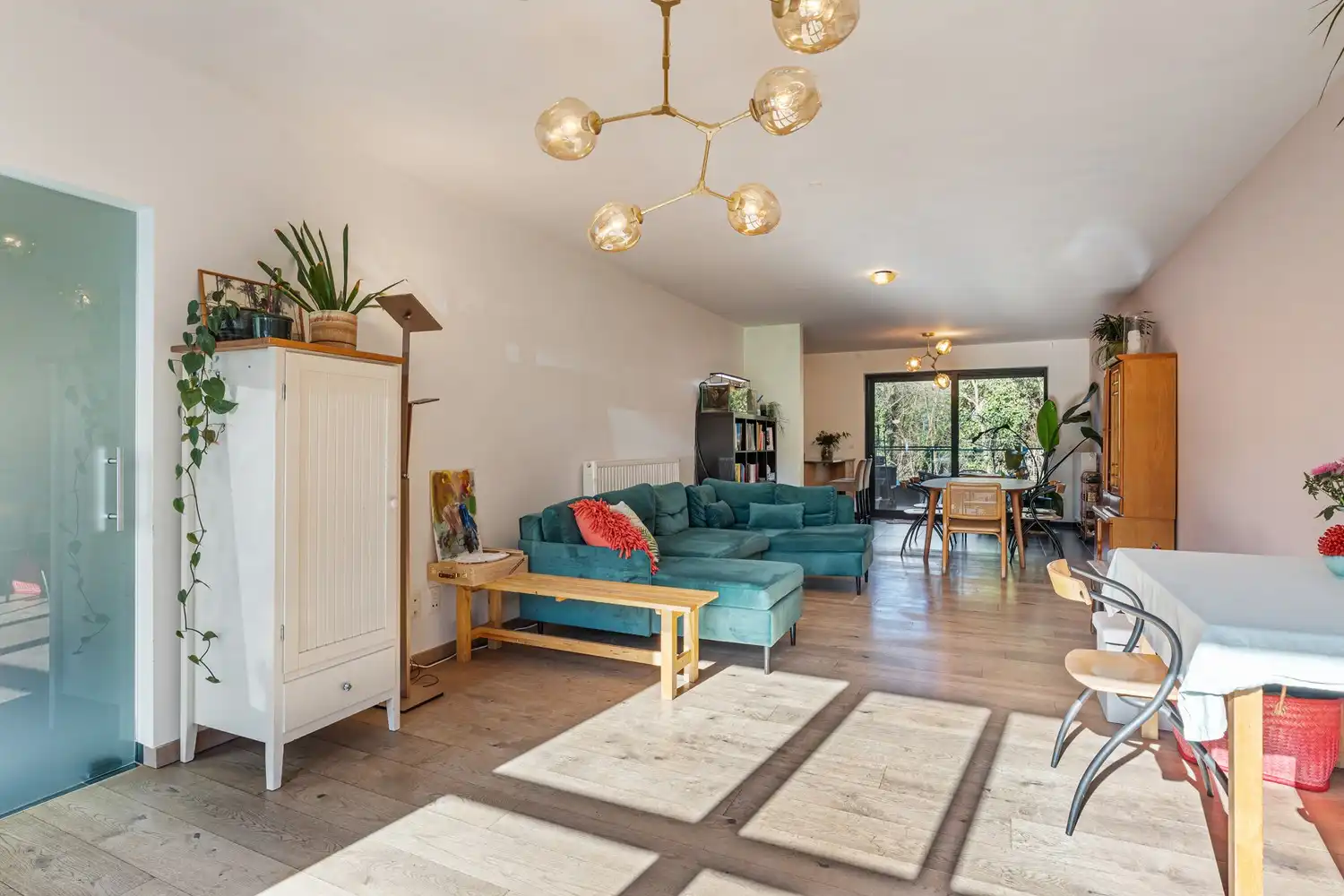 Moderne en energiezuinige(A-label) woning met 4 ruime slaapkamers, 2 badkamers, 2 autostaanplaatsen, een ruime kelder en een tuin te Kessel-Lo! foto 4