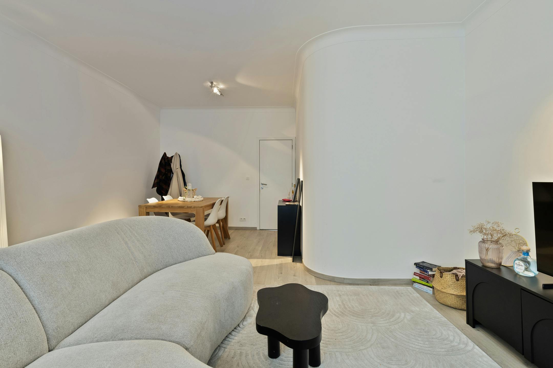 1 slpk appartement te koop in Antwerpen centrum foto 9