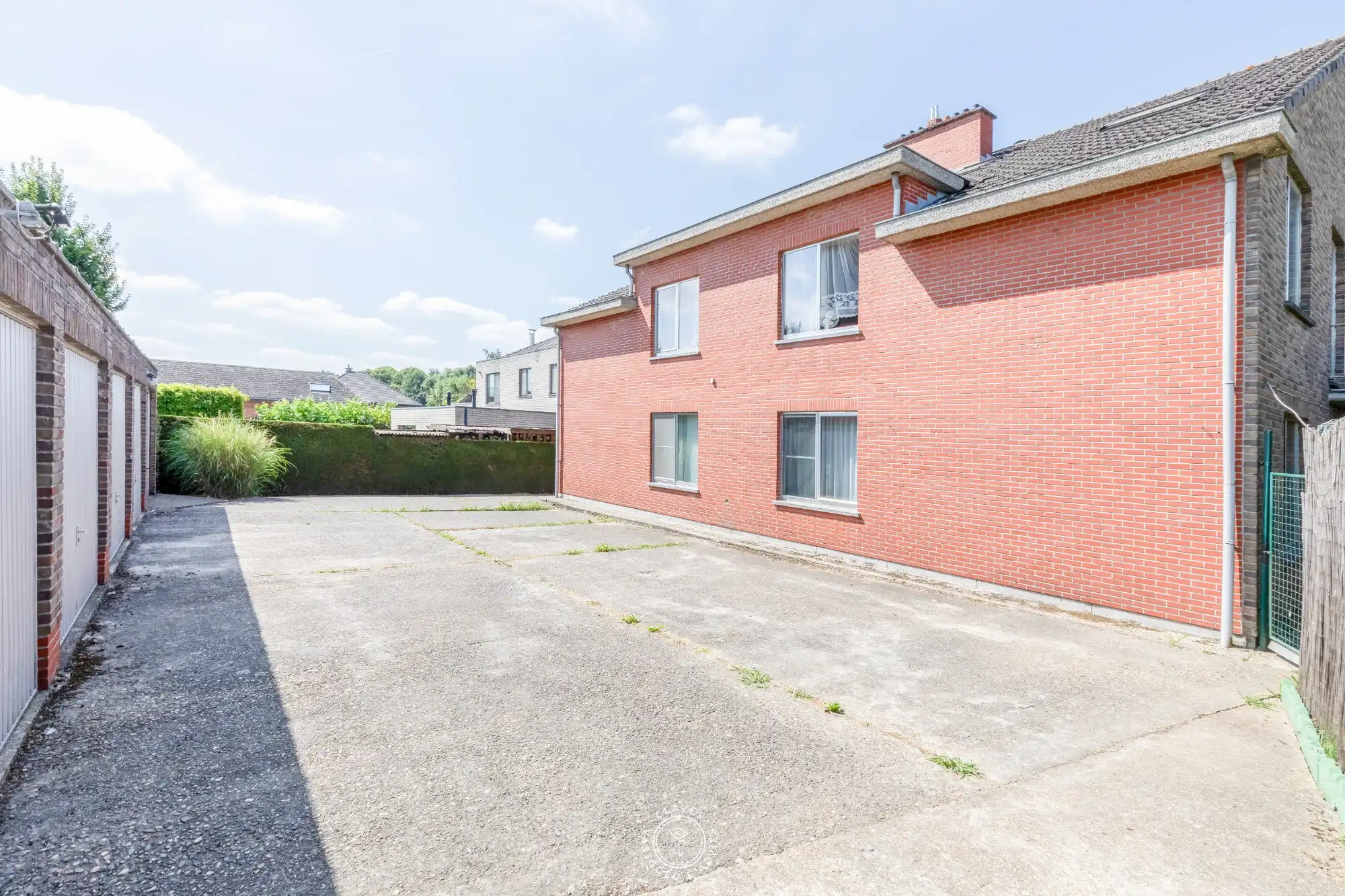 Interessante investeringseigendom op een zeer fijne locatie foto 2