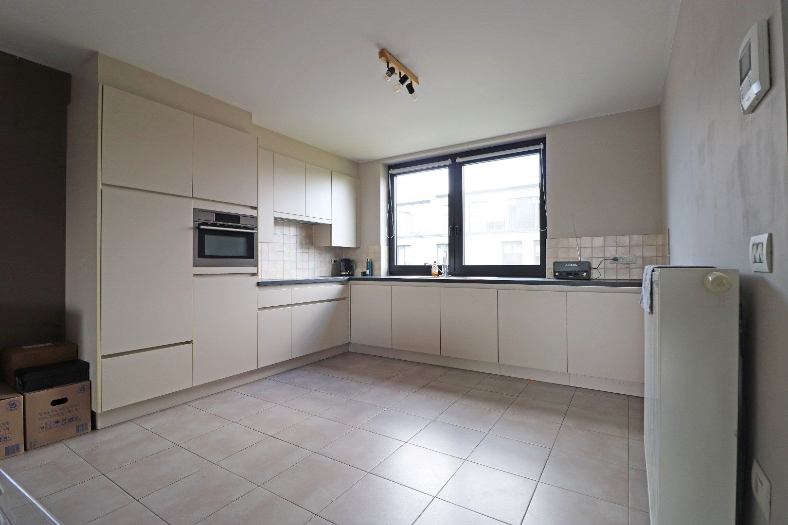 Ruim appartement met garage foto 4