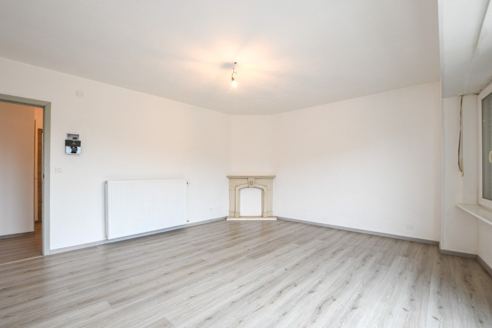 Gerenoveerd 2-slaapkamer appartement in Wenduine te huur foto 3