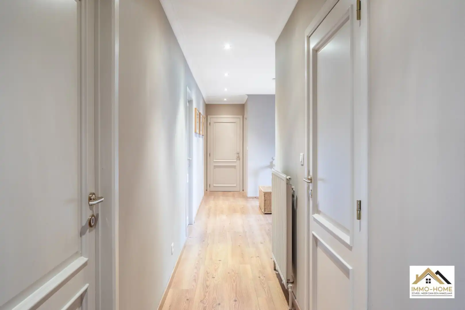 Stijlvolle en ruime villa op toplocatie te Merelbeke  foto 25