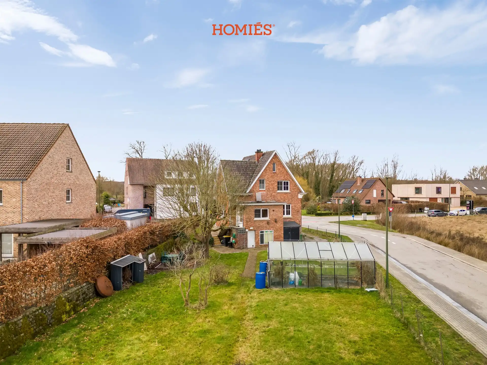 Te renoveren woning met potentieel in Sint-Joris-Weert foto 5