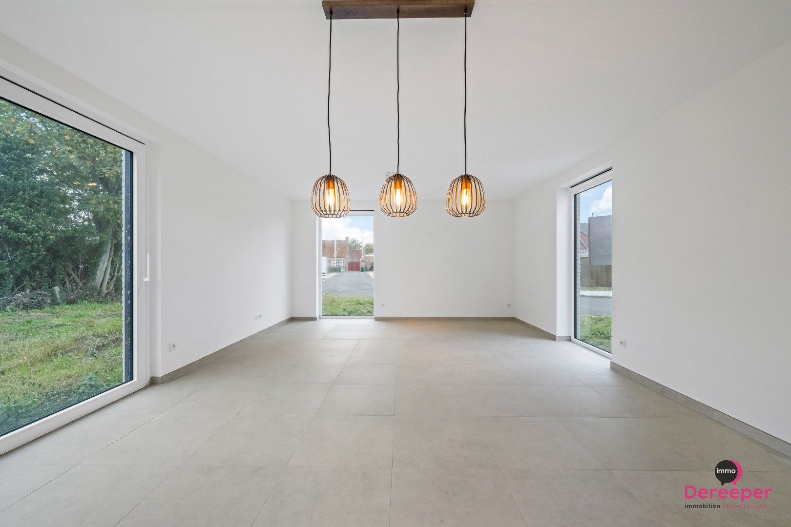 Rustig gelegen halfopen nieuwbouwwoning  foto 7