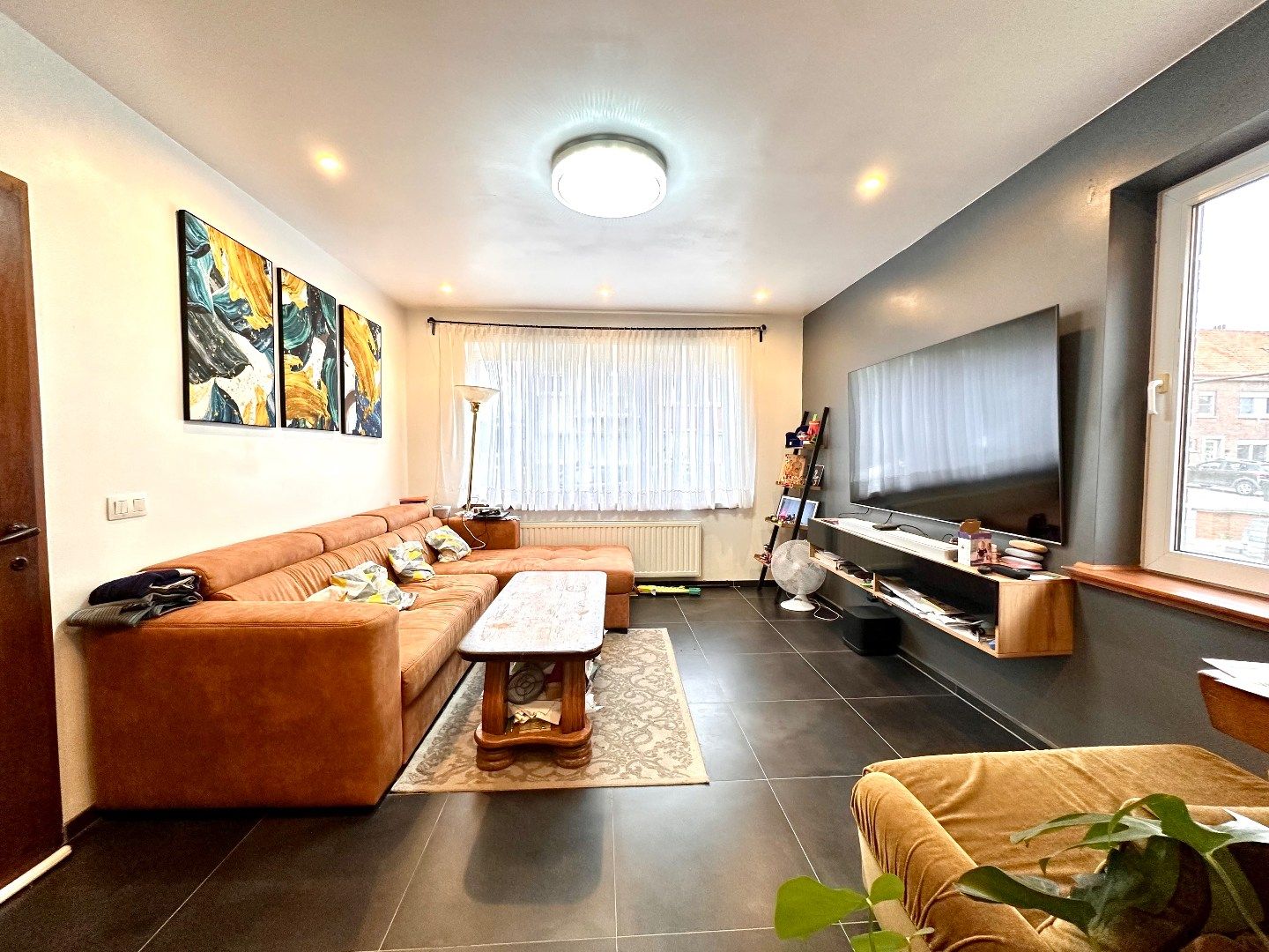 Charmante halfopen bebouwing op rustige ligging nabij het centrum van Tongeren foto 3