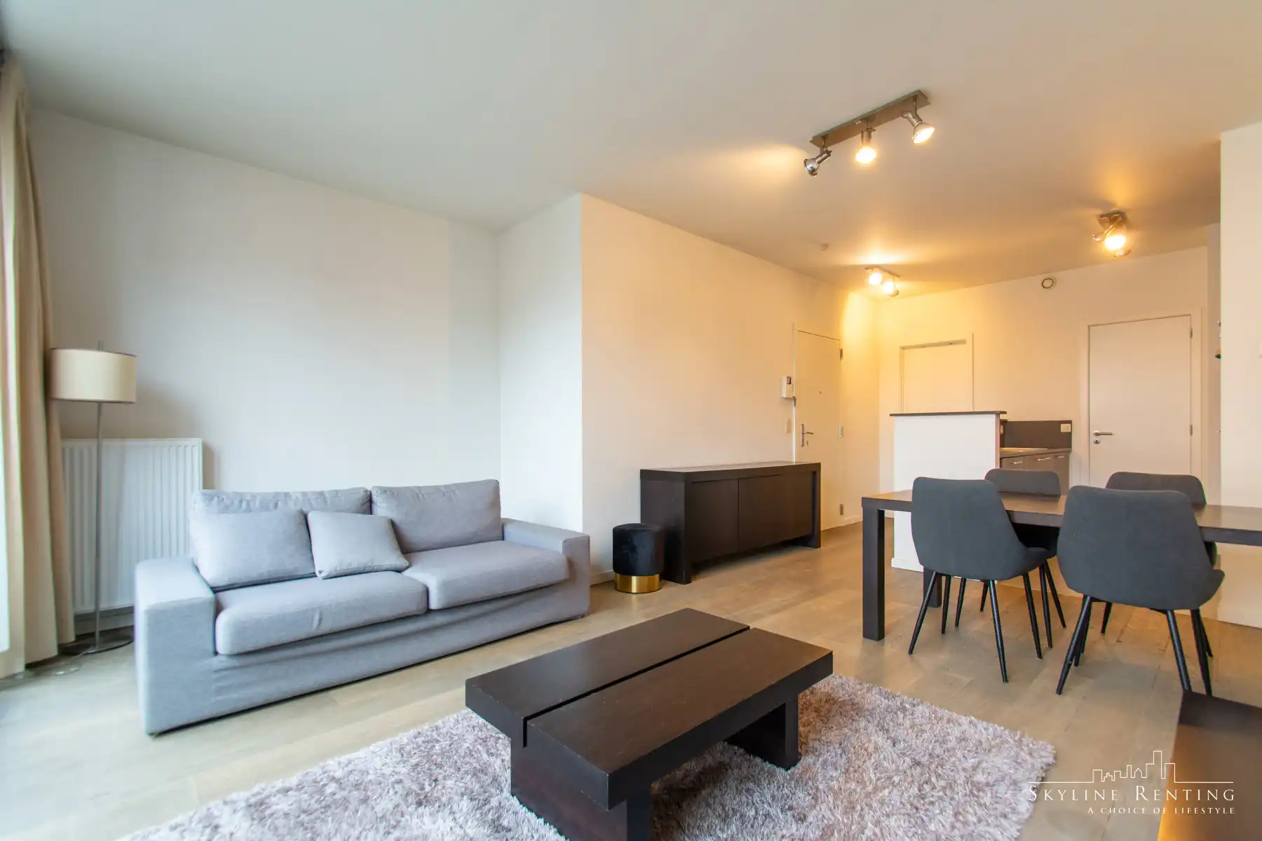 Gemeubeld appartement 1 kamer + terras (Kanaal van Brussel) foto 3