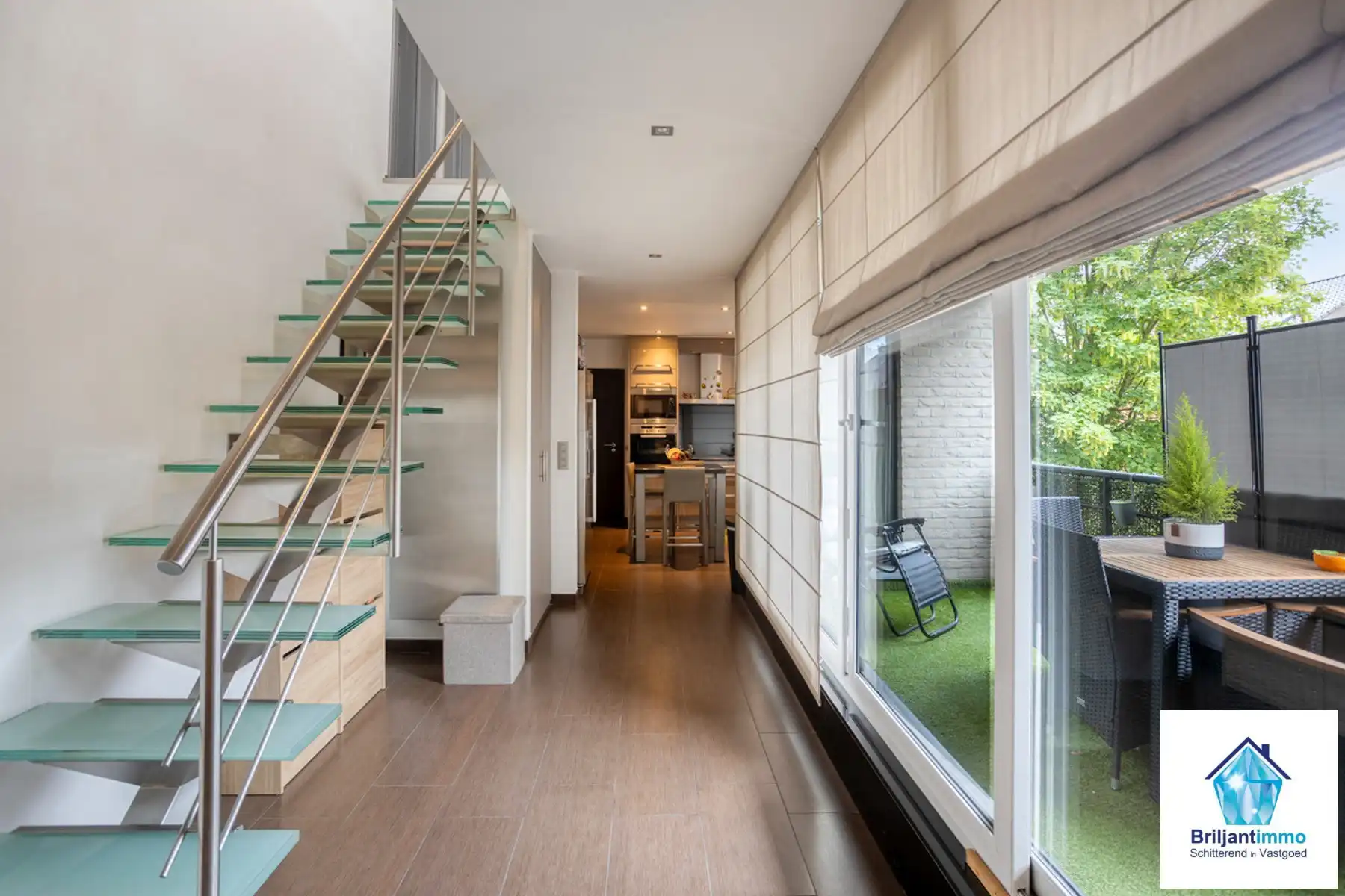 Exclusief afgewerkte duplex met 3 slaapkamers en zonneterras foto 6