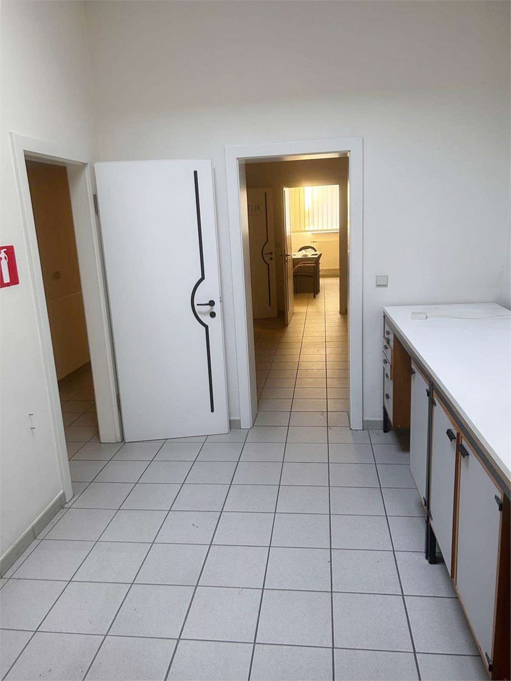 KANTOOR INCLUSIEF 4 PARKEERPLAATSEN foto 8