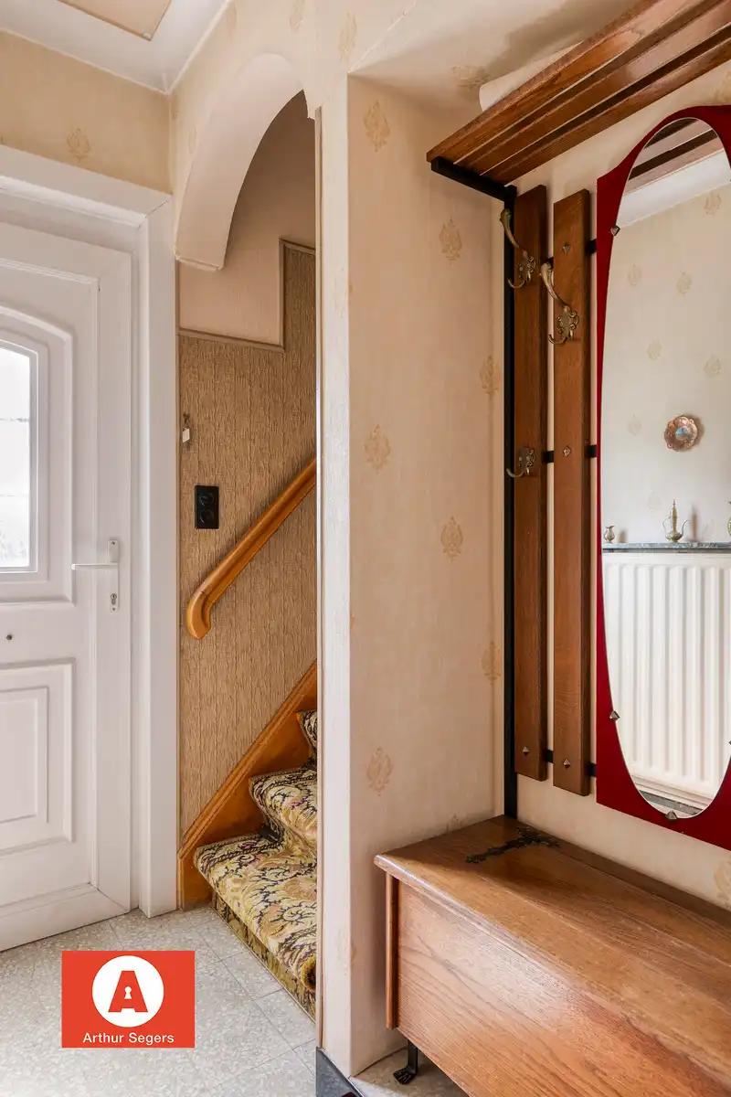 Te renoveren woning in doodlopende straat foto 11