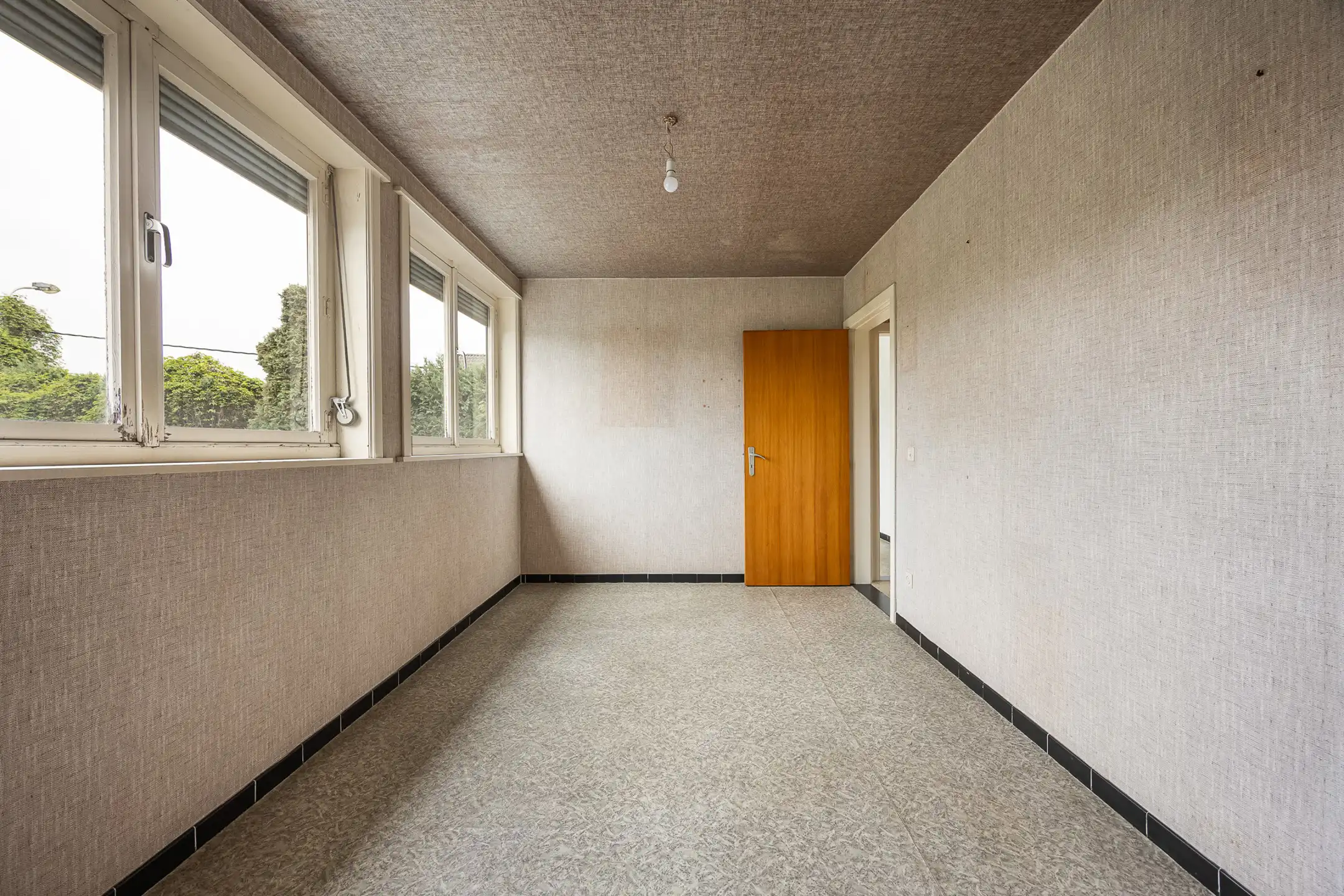 Te renoveren woning met 4 slpk's op toplocatie in Beerse foto 23