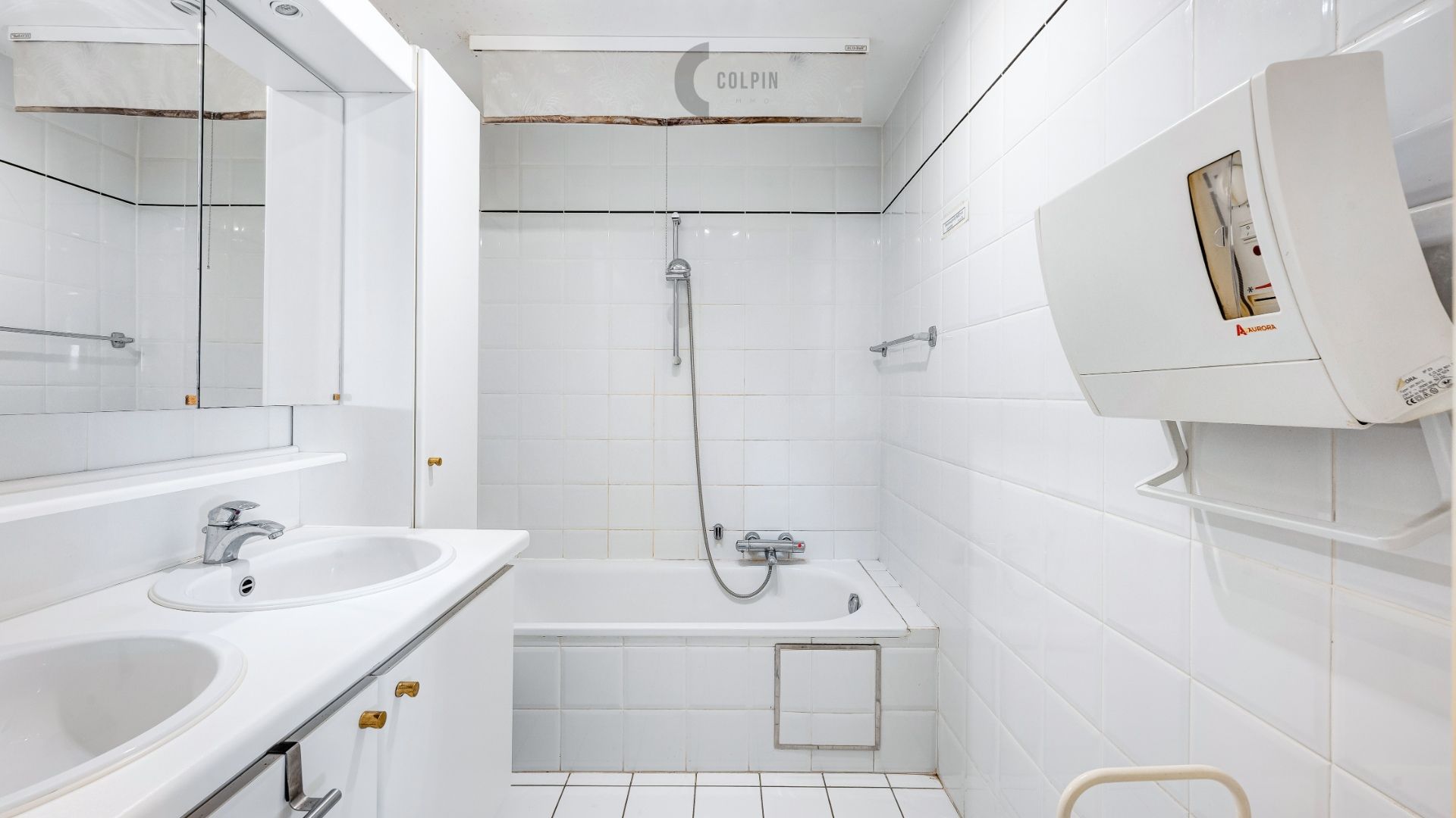 Lichtrijk hoekappartement vlakbij de Zeedijk in Heist foto 12