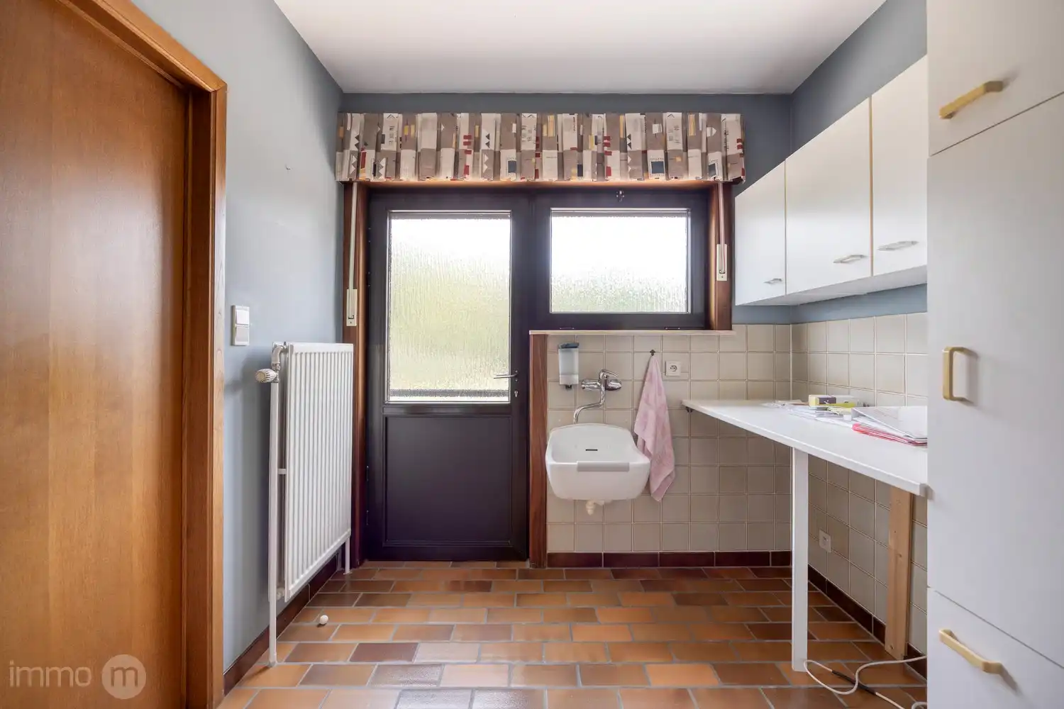 Uitstekend onderhouden open bebouwing met zonnepanelen en 3 tot 5 slaapkamers op prachtig perceel van 55a43ca foto 14