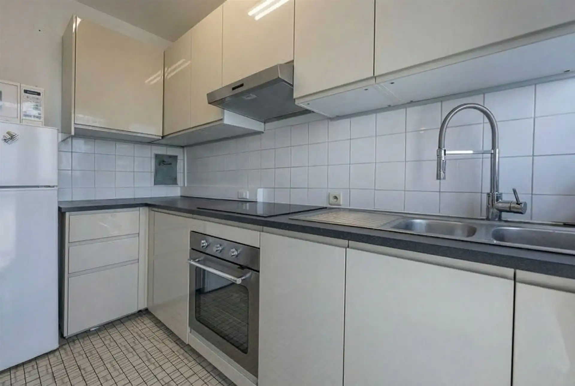 Appartement (hoogste verdieping - 2 SLK) met zonnig terras.  foto 5