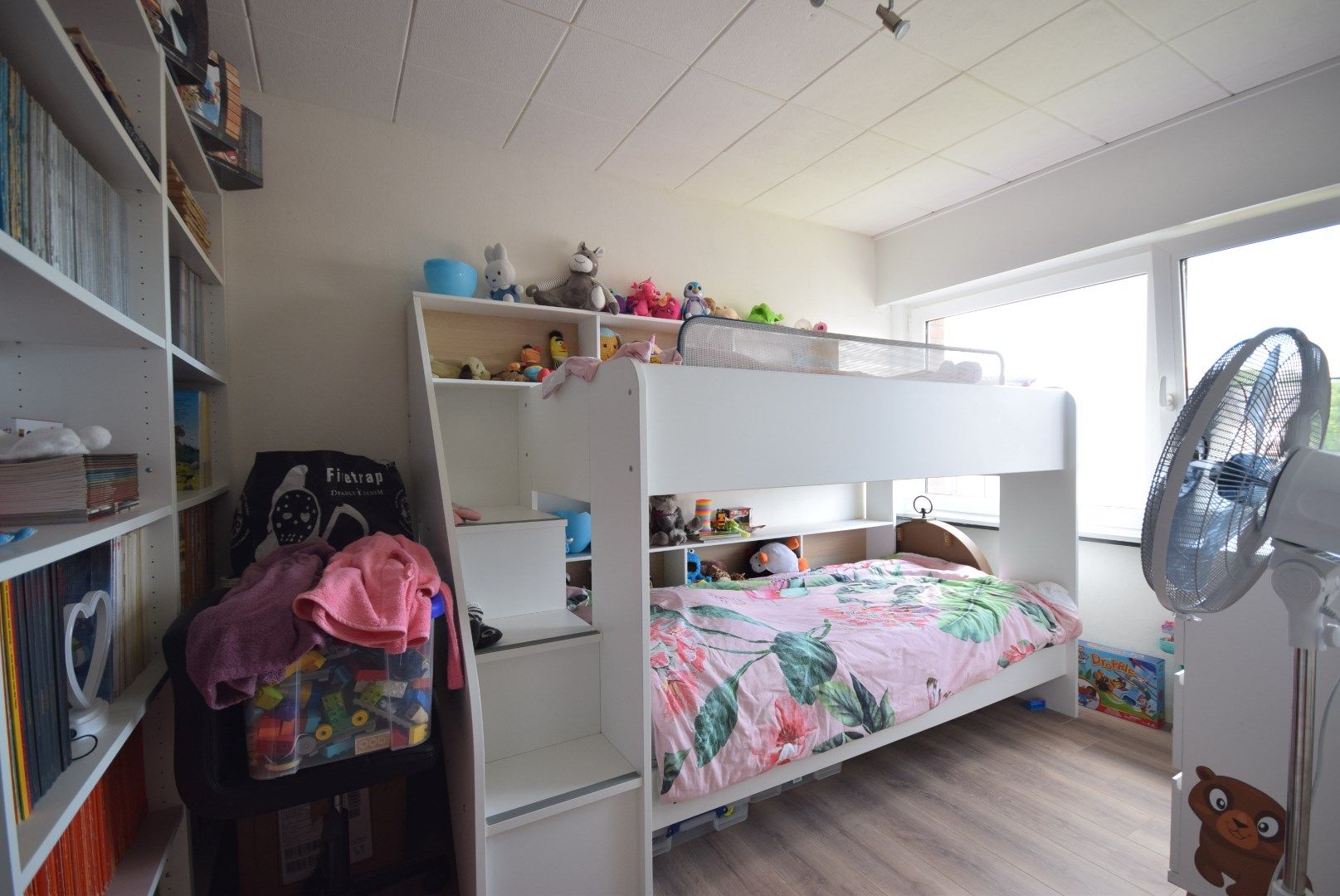 Ruime rijwoning met tuin foto 17