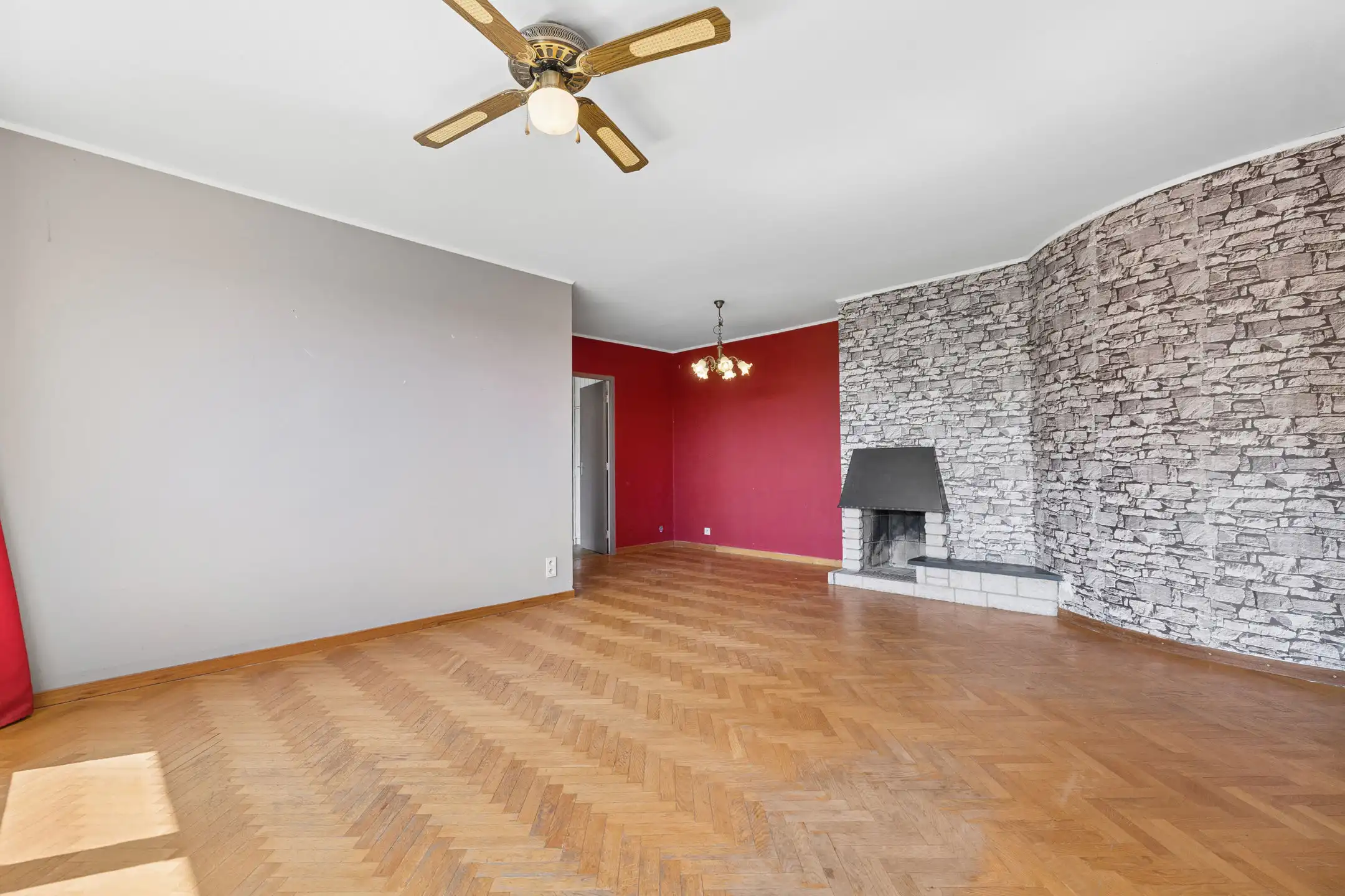 Appartement met 2 slaapkamers van ± 70 m² + groot terras foto 3